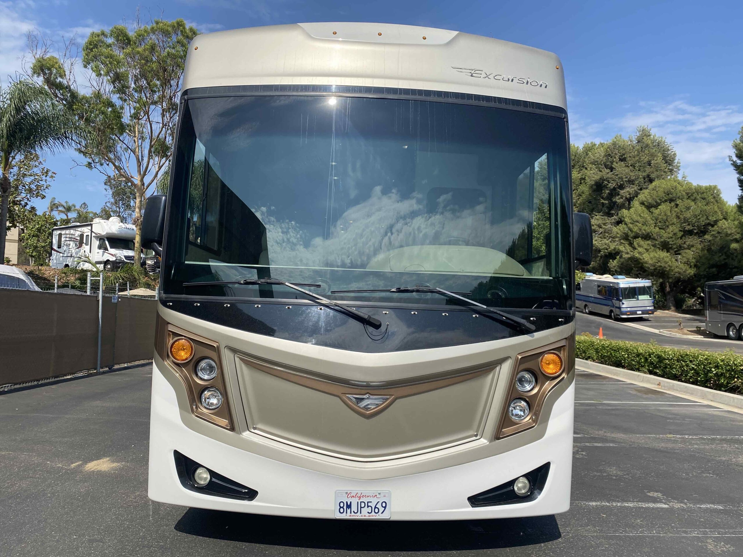 2013 Fleetwood Excursion 33A - Image 4