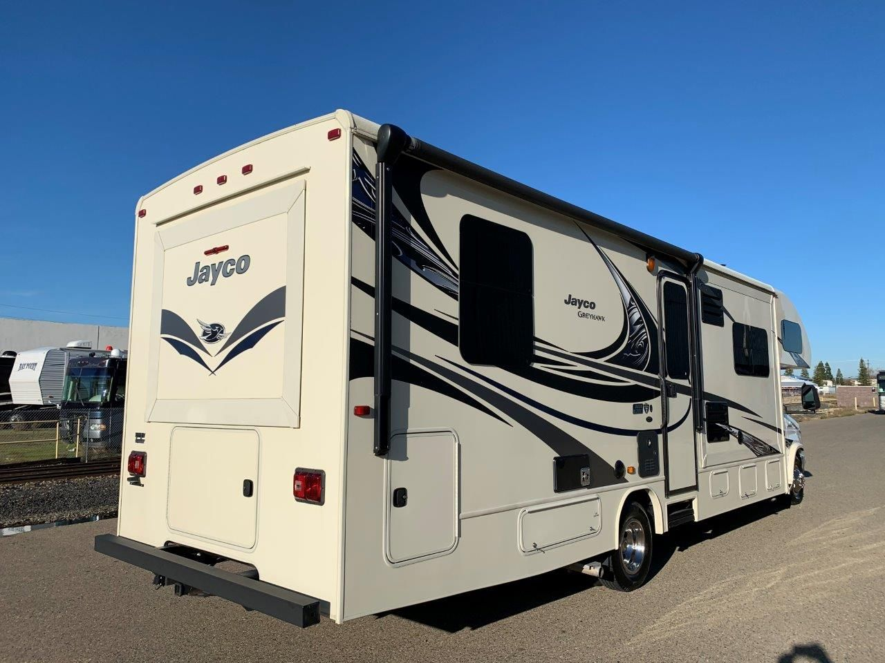 2016 Jayco Greyhawk 29ME - Image 18