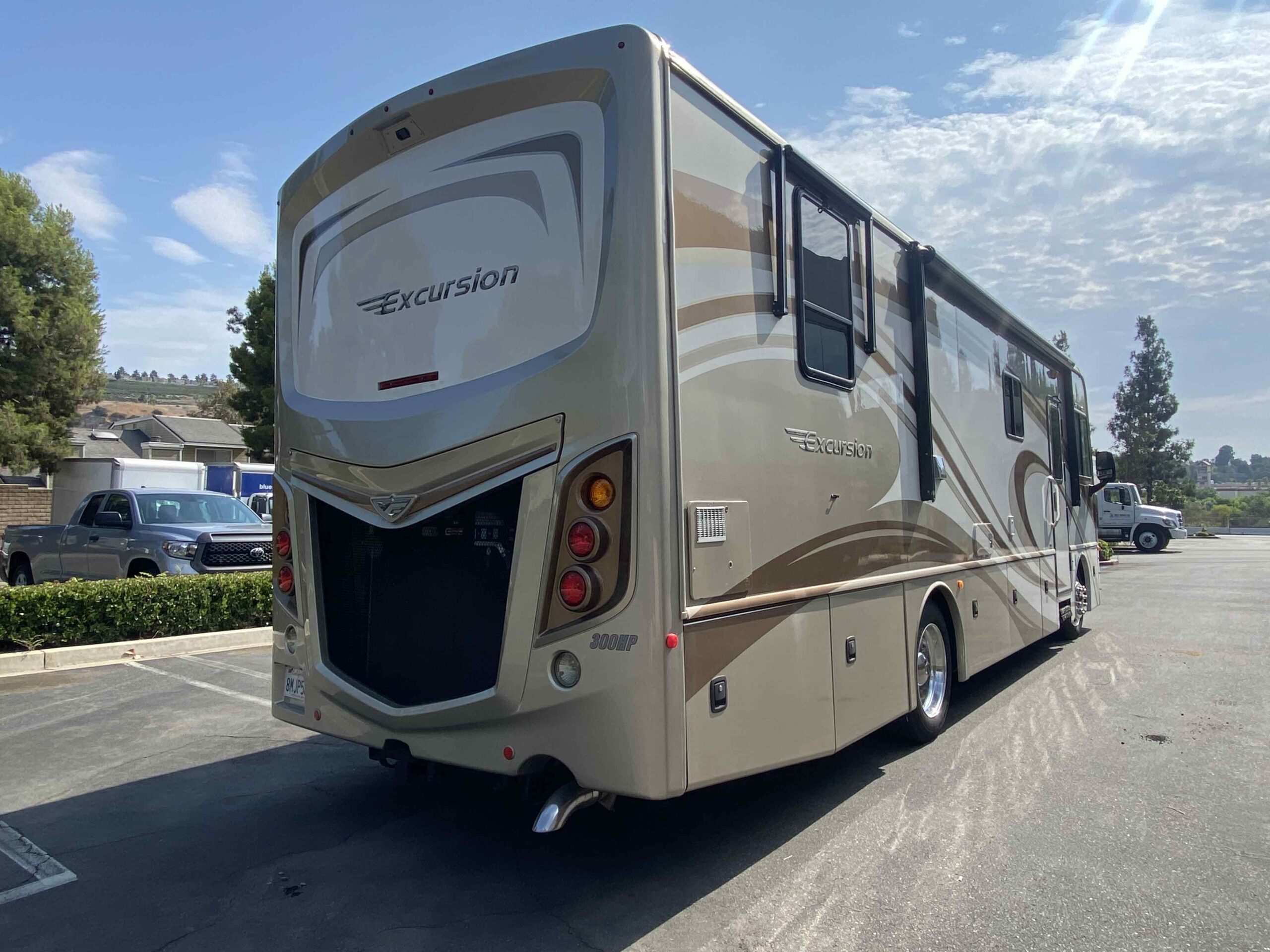 2013 Fleetwood Excursion 33A - Image 18