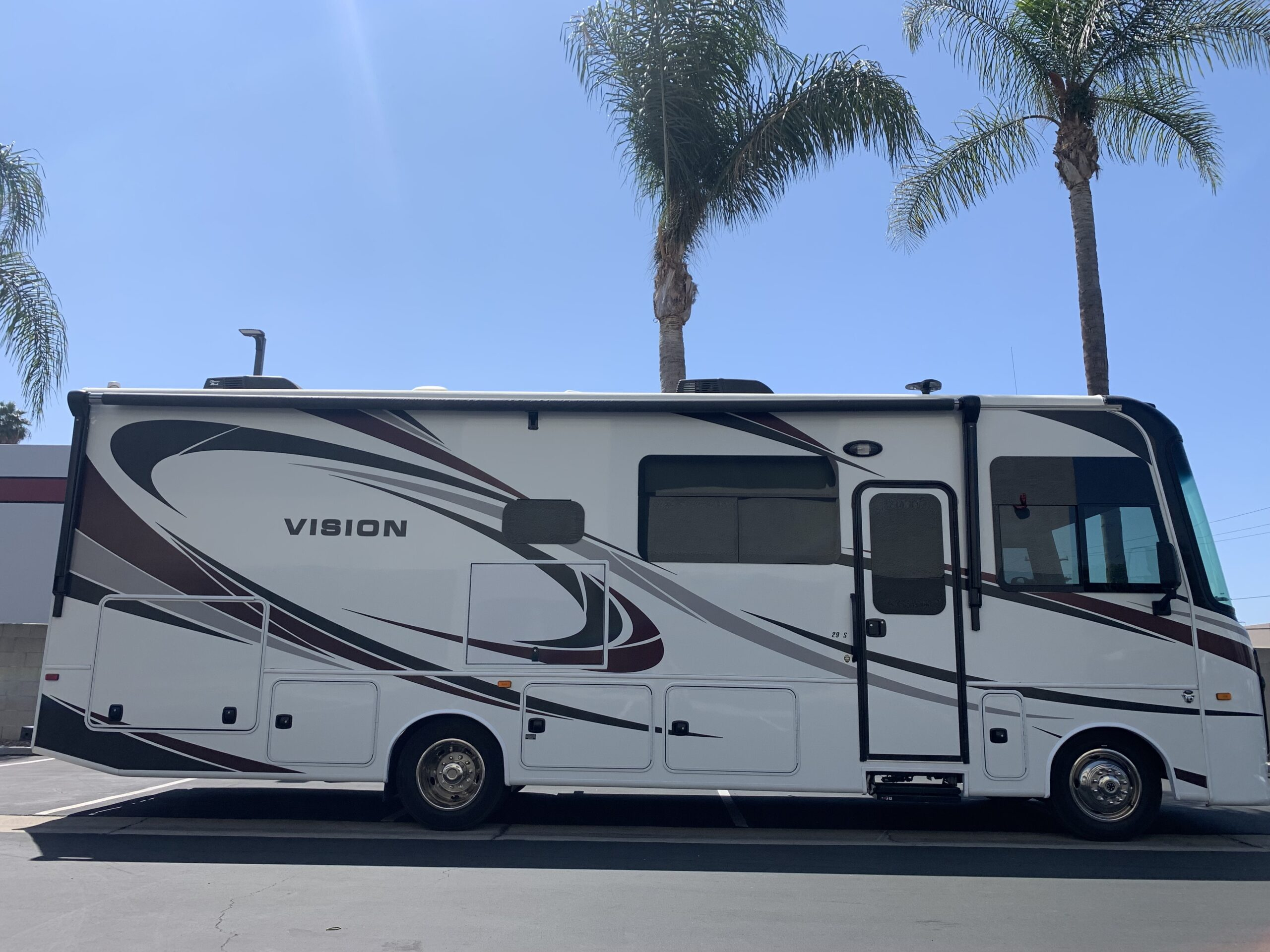 2019 Entegra Vision 29S - Image 16