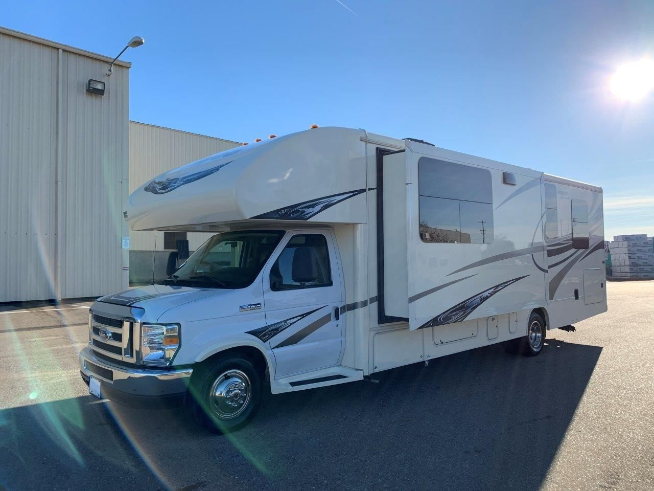 2016 Jayco Greyhawk 29ME - Image 20