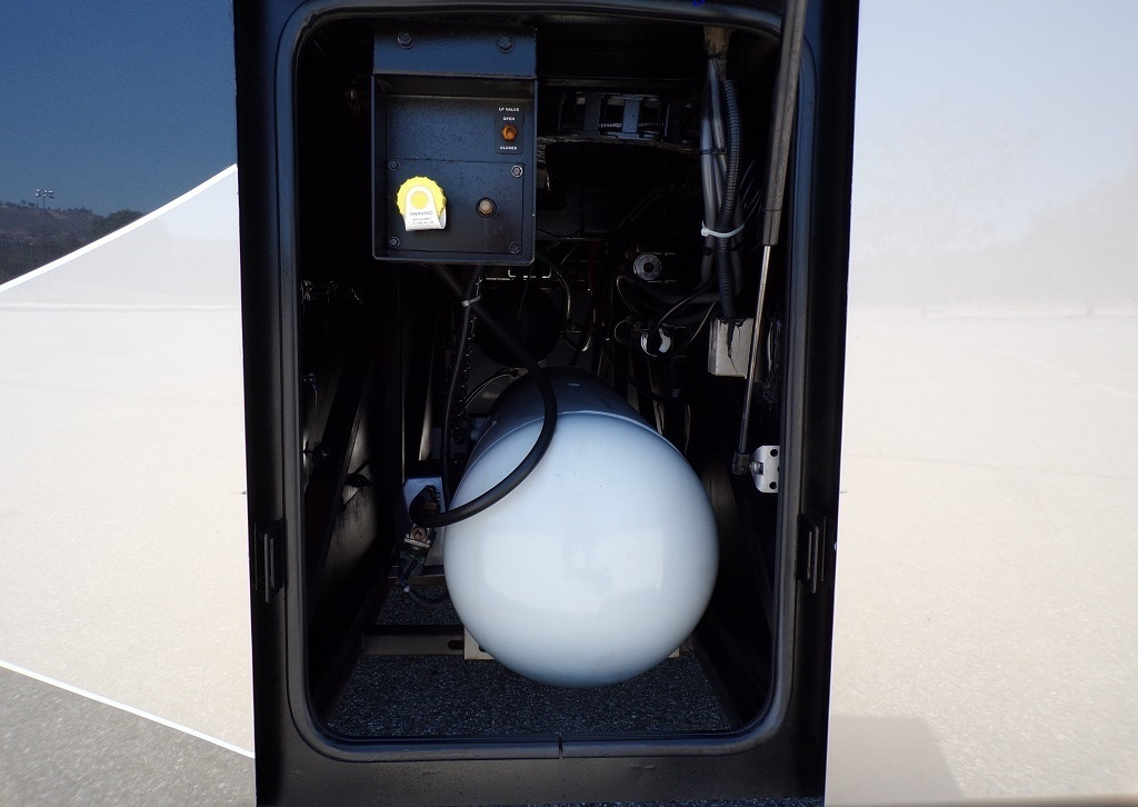 2005 Country Coach Allure 470 Series Mckenzie Bridge - Image 19