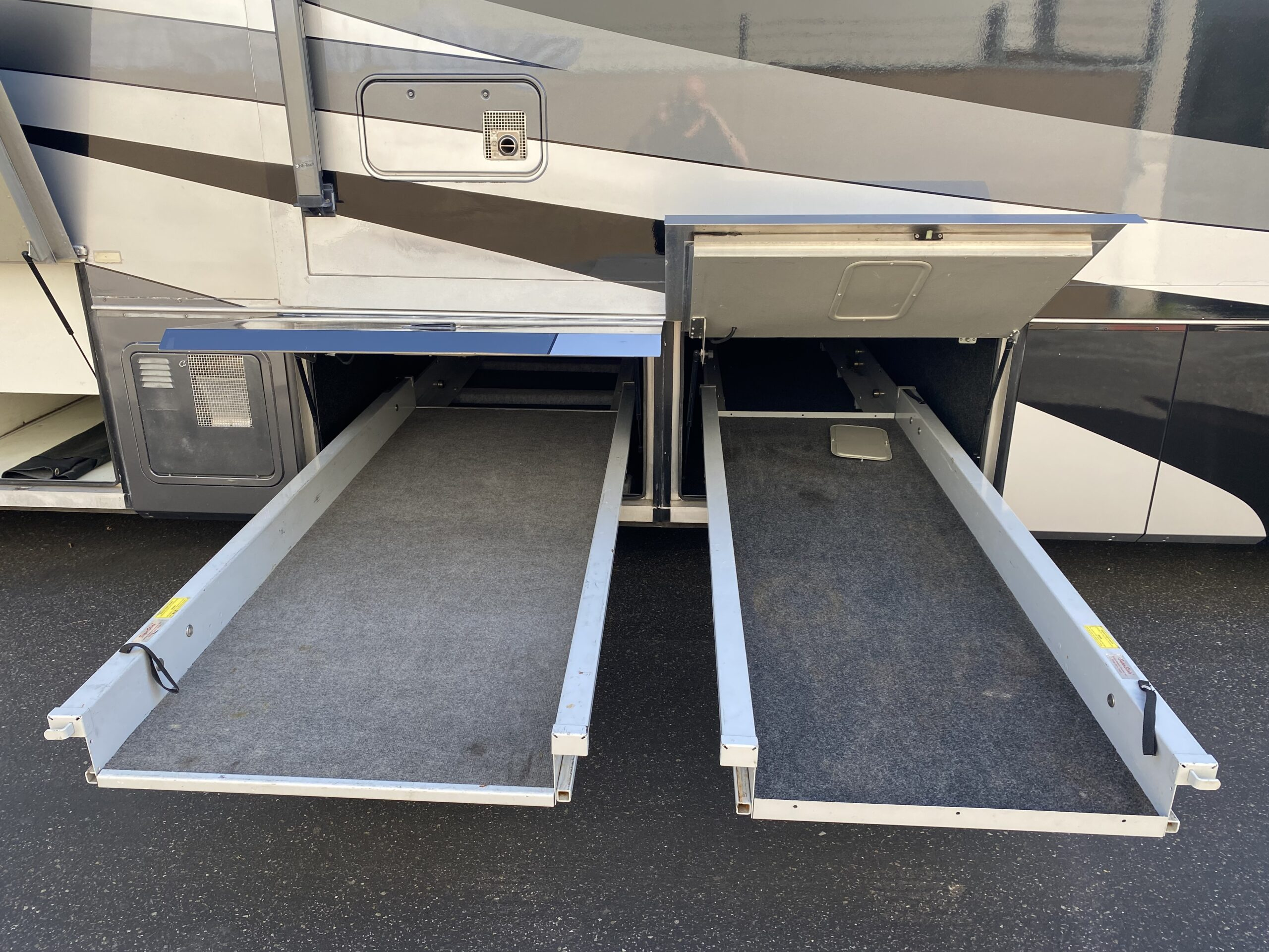 2004 Holiday Rambler Imperial 40PST - Image 20