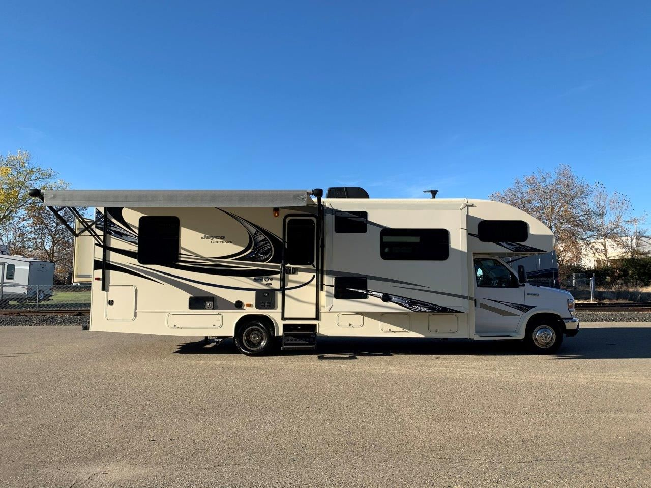 2016 Jayco Greyhawk 29ME - Image 25