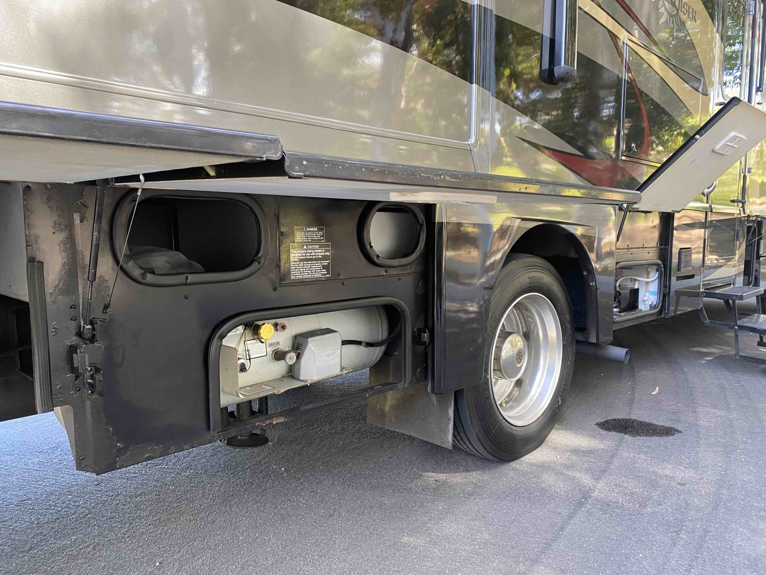 2011 Itasca Suncruiser 35P - Image 21