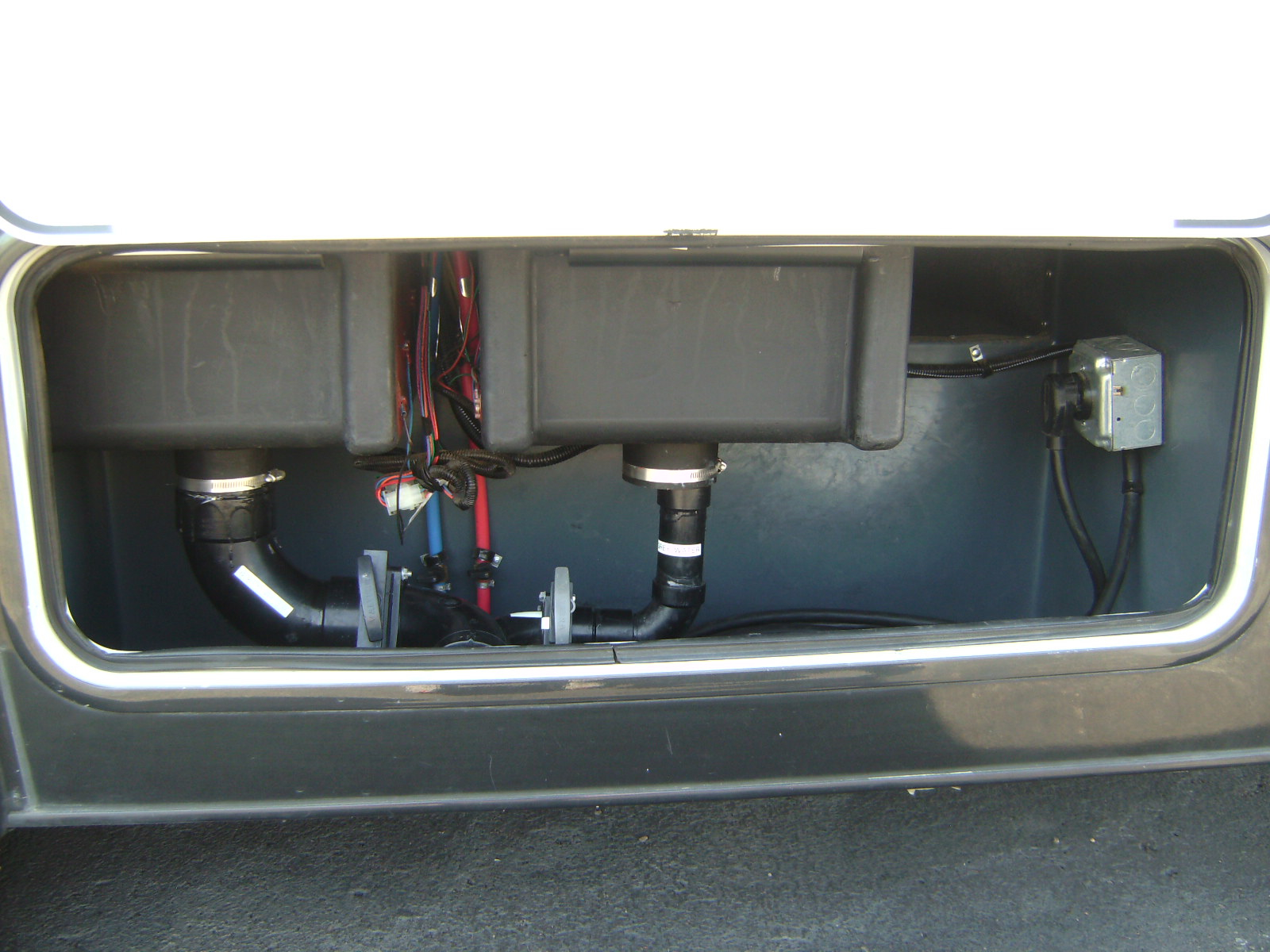 2012 Fleetwood Jamboree Sport 28Z - Image 25