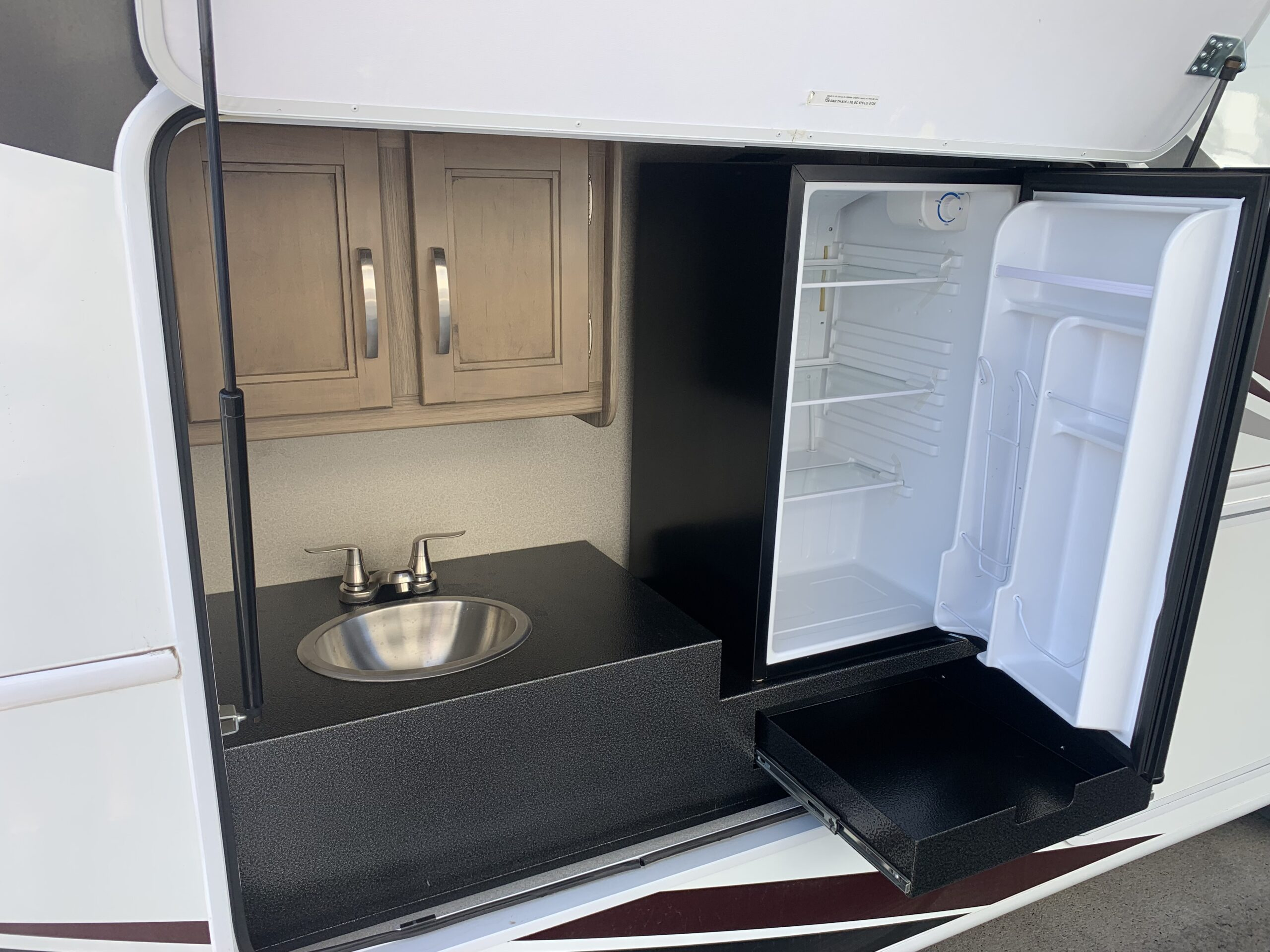 2019 Entegra Vision 29S - Image 25