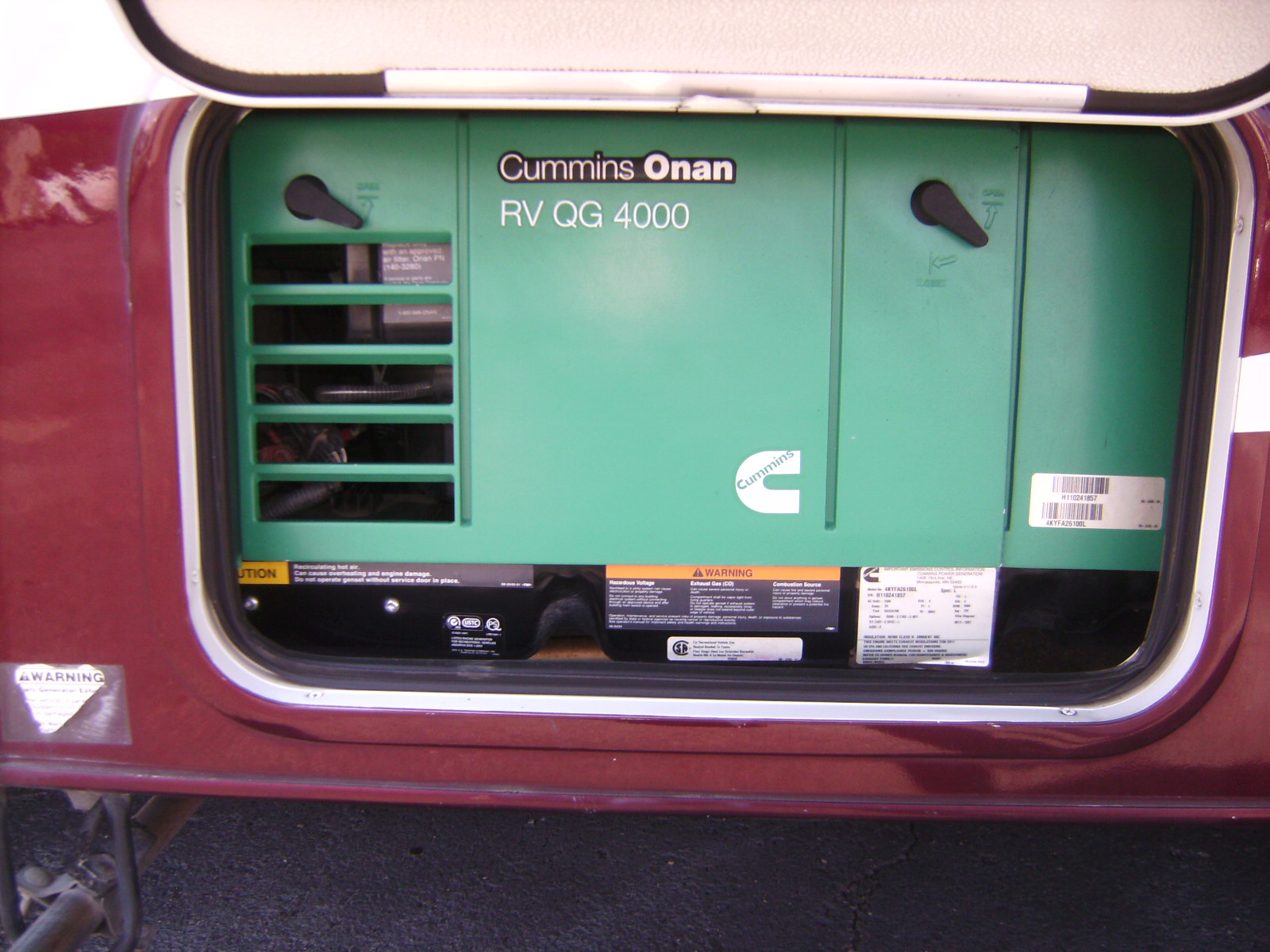 2012 Fleetwood Jamboree Sport 28Z - Image 27