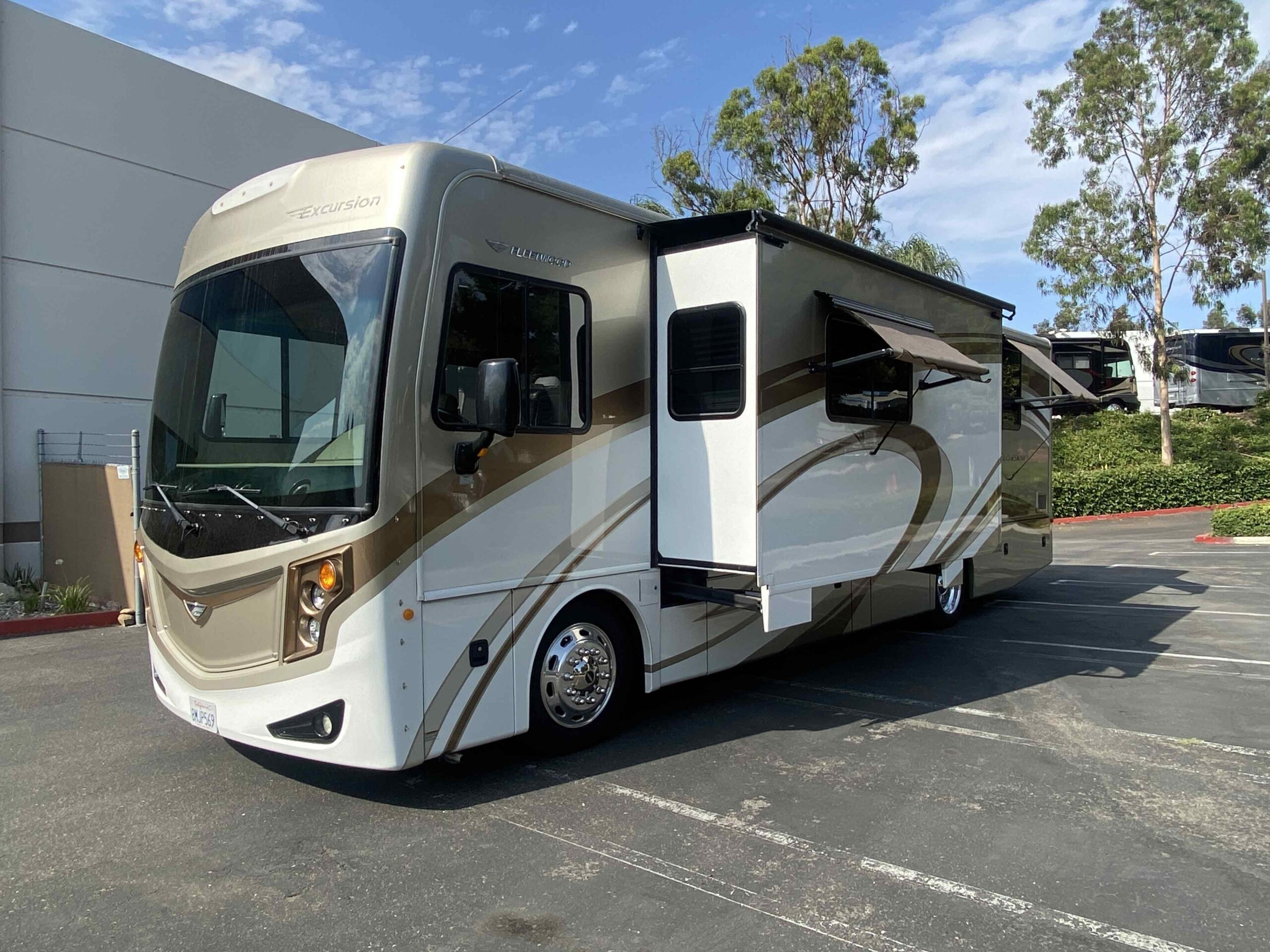 2013 Fleetwood Excursion 33A