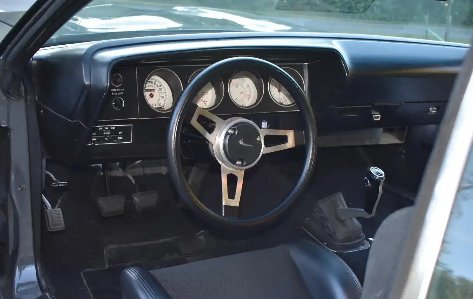 1970 Plymouth Barracuda - Image 10