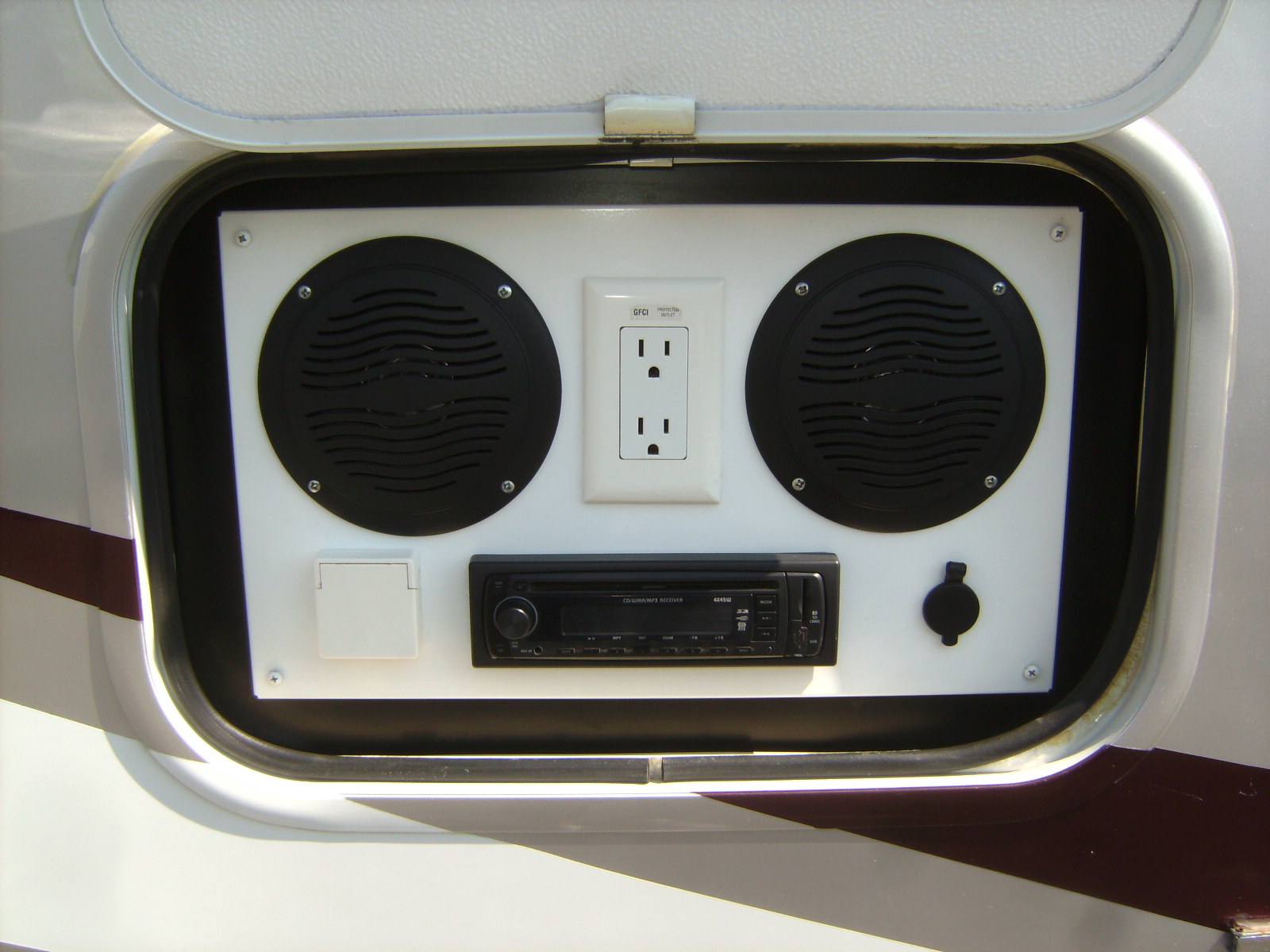 2012 Fleetwood Jamboree Sport 28Z - Image 29