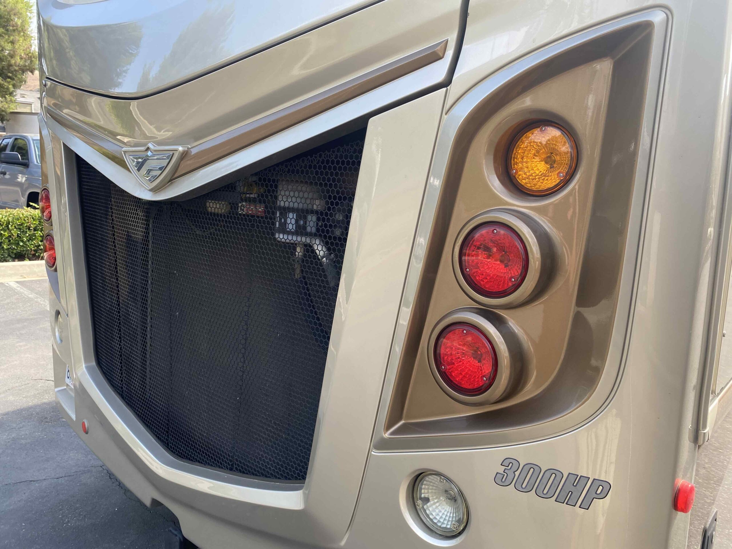 2013 Fleetwood Excursion 33A - Image 32