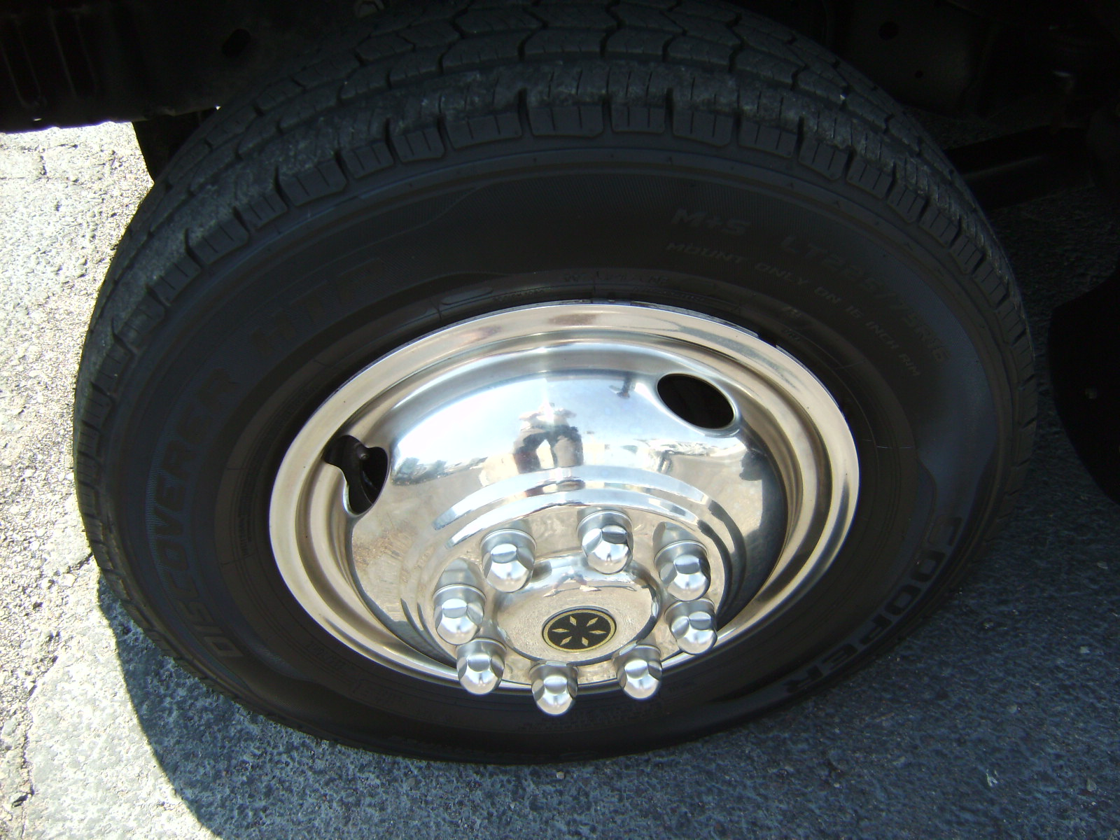 2012 Fleetwood Jamboree Sport 28Z - Image 30