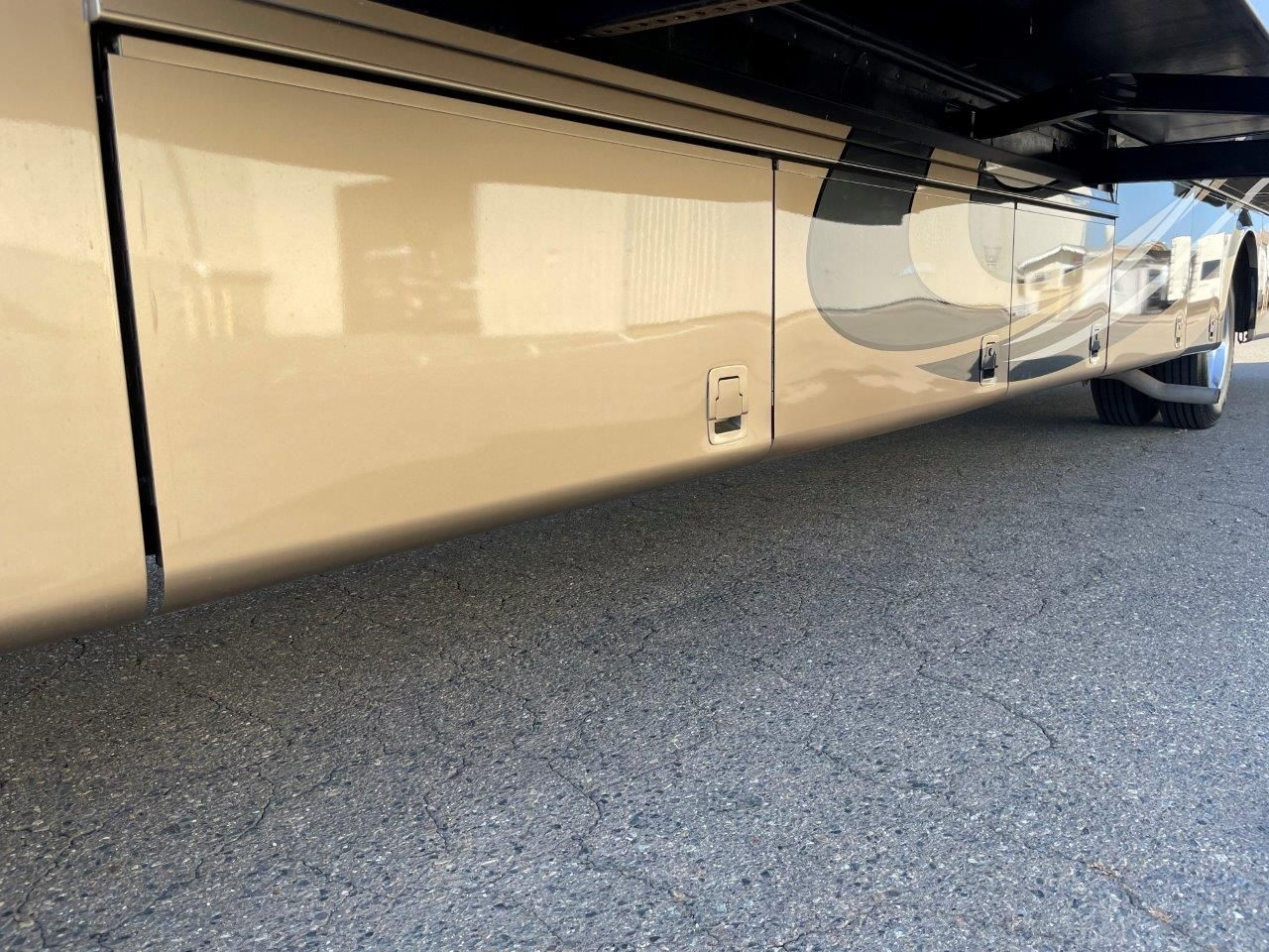 2016 Newmar Canyon Star 3911 - Image 34