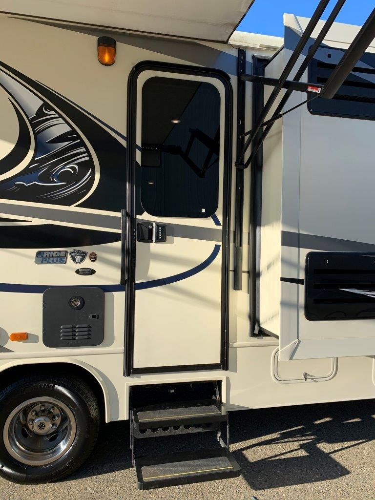 2016 Jayco Greyhawk 29ME - Image 35