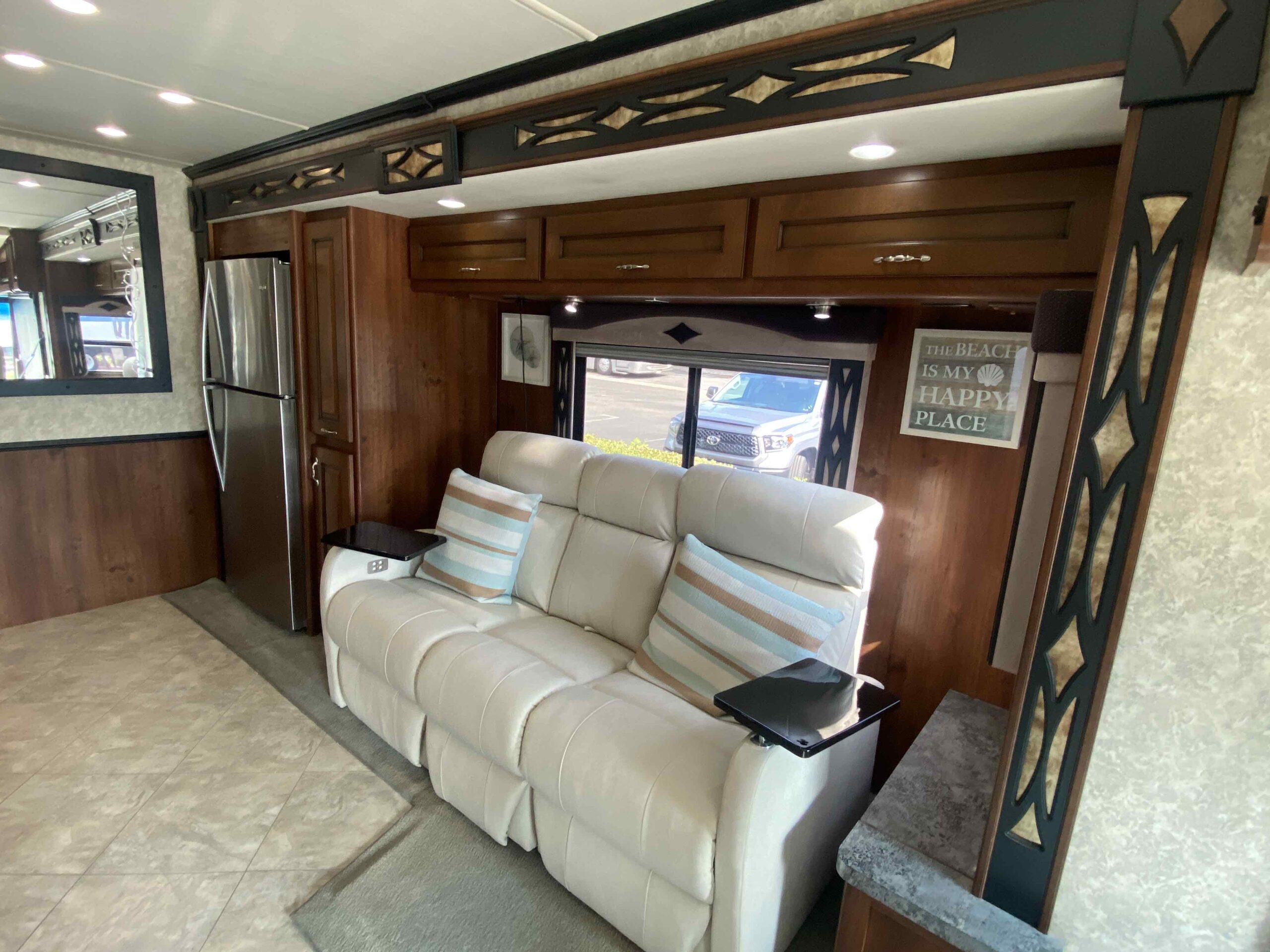 2013 Fleetwood Excursion 33A - Image 34