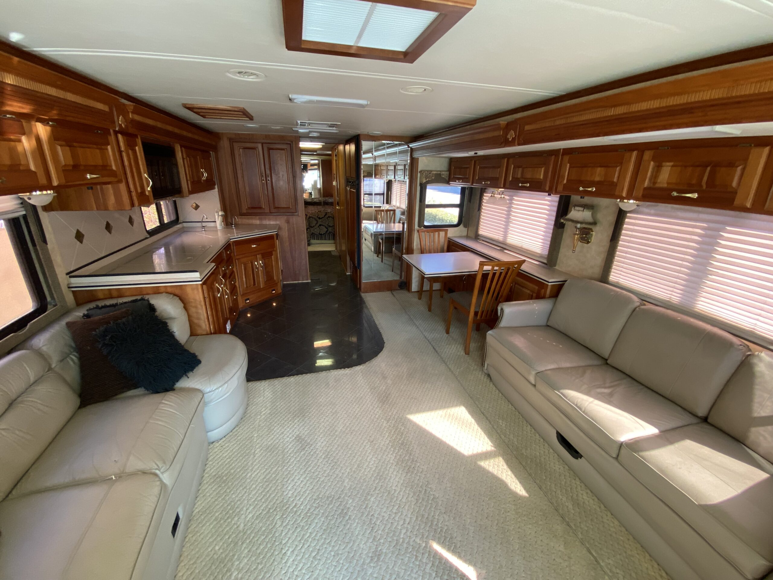 2004 Holiday Rambler Imperial 40PST - Image 32