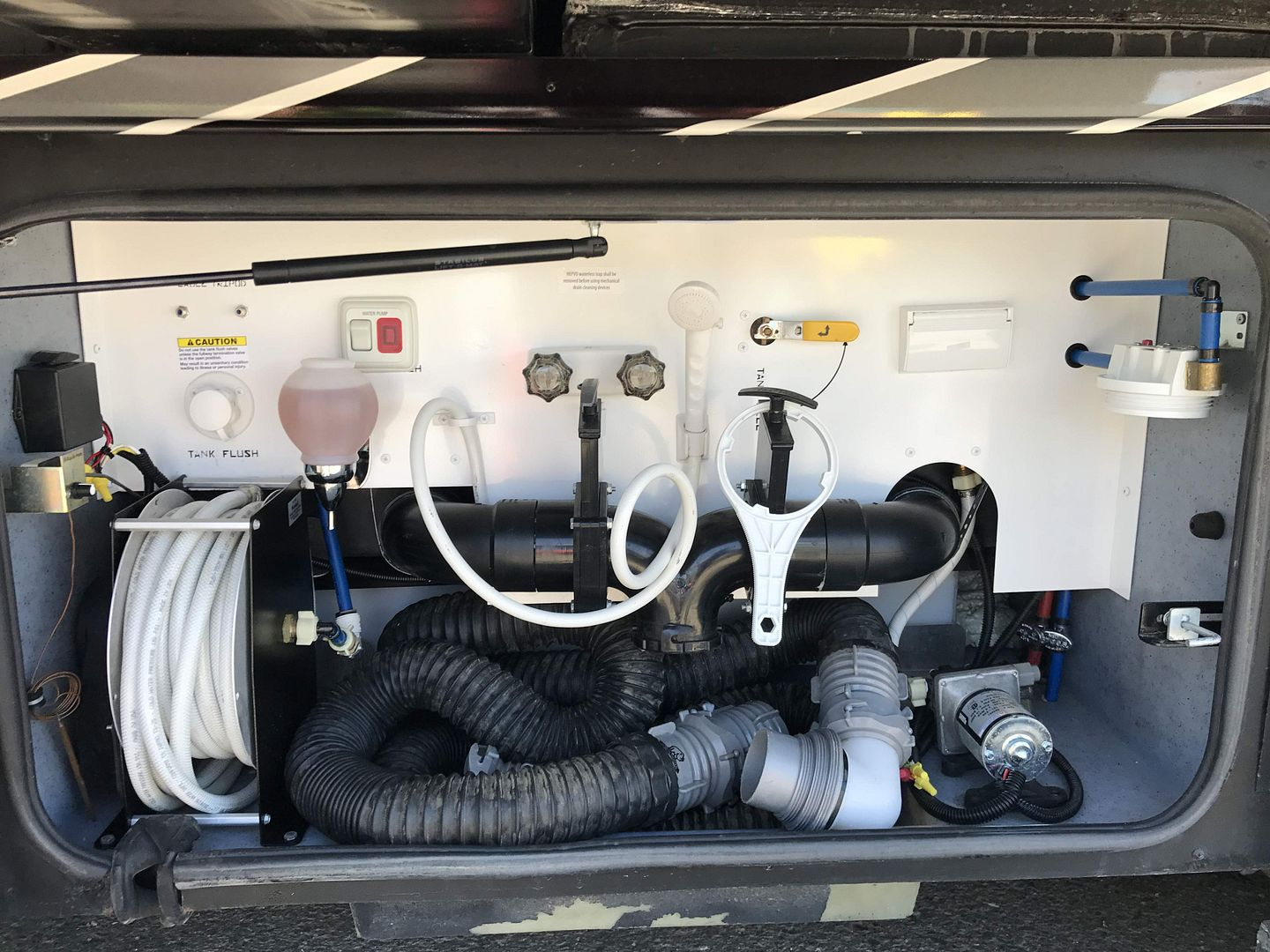 2016 Tiffin Phaeton 40AH - Image 37