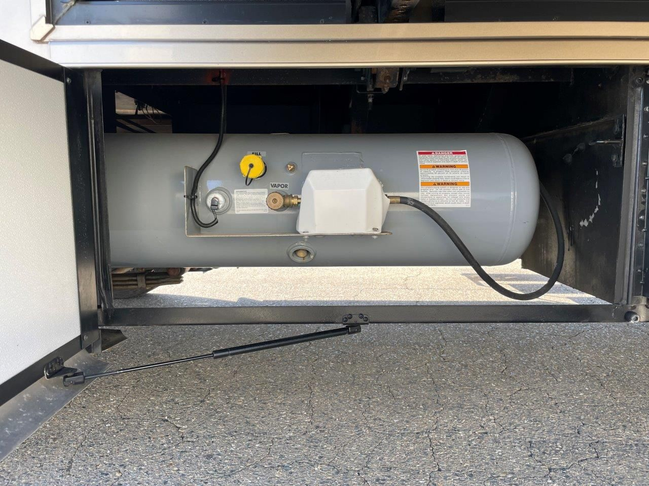 2016 Newmar Canyon Star 3911 - Image 37