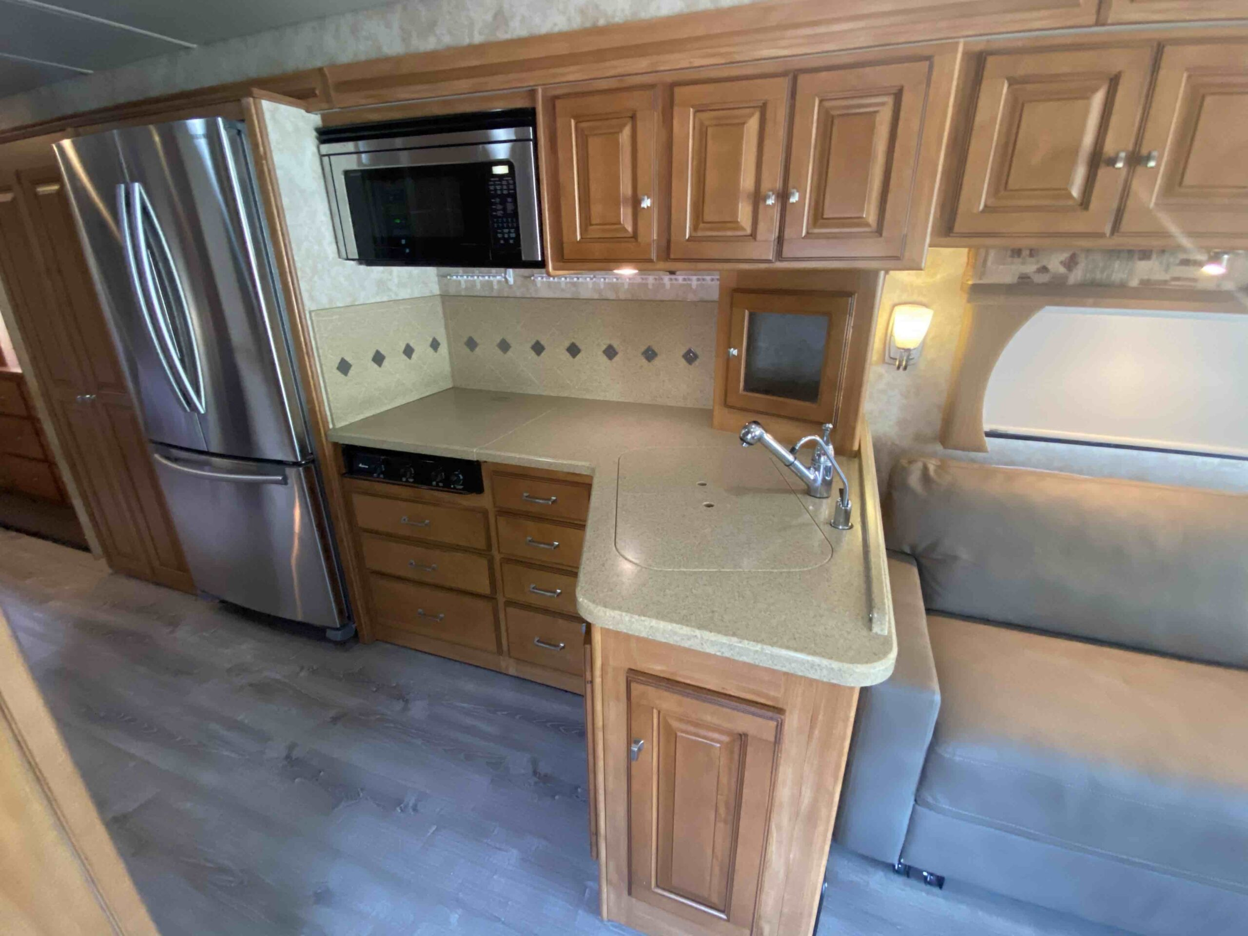 2011 Itasca Suncruiser 35P - Image 36