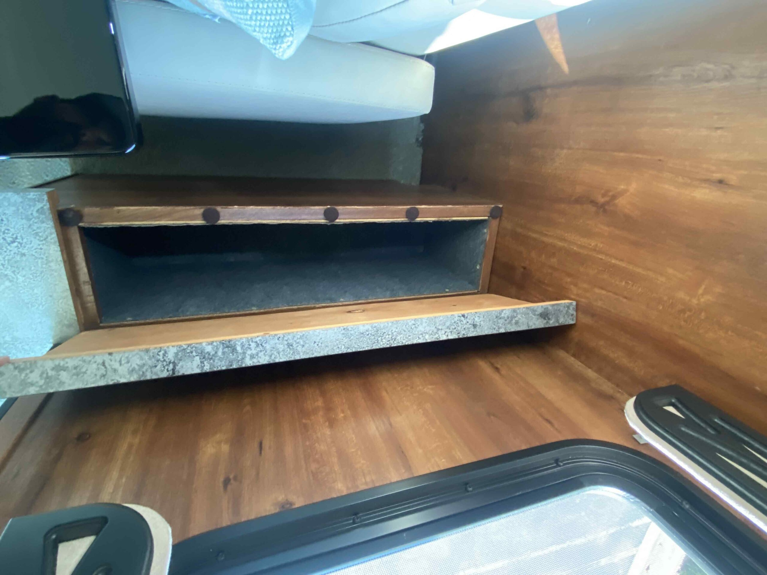 2013 Fleetwood Excursion 33A - Image 40