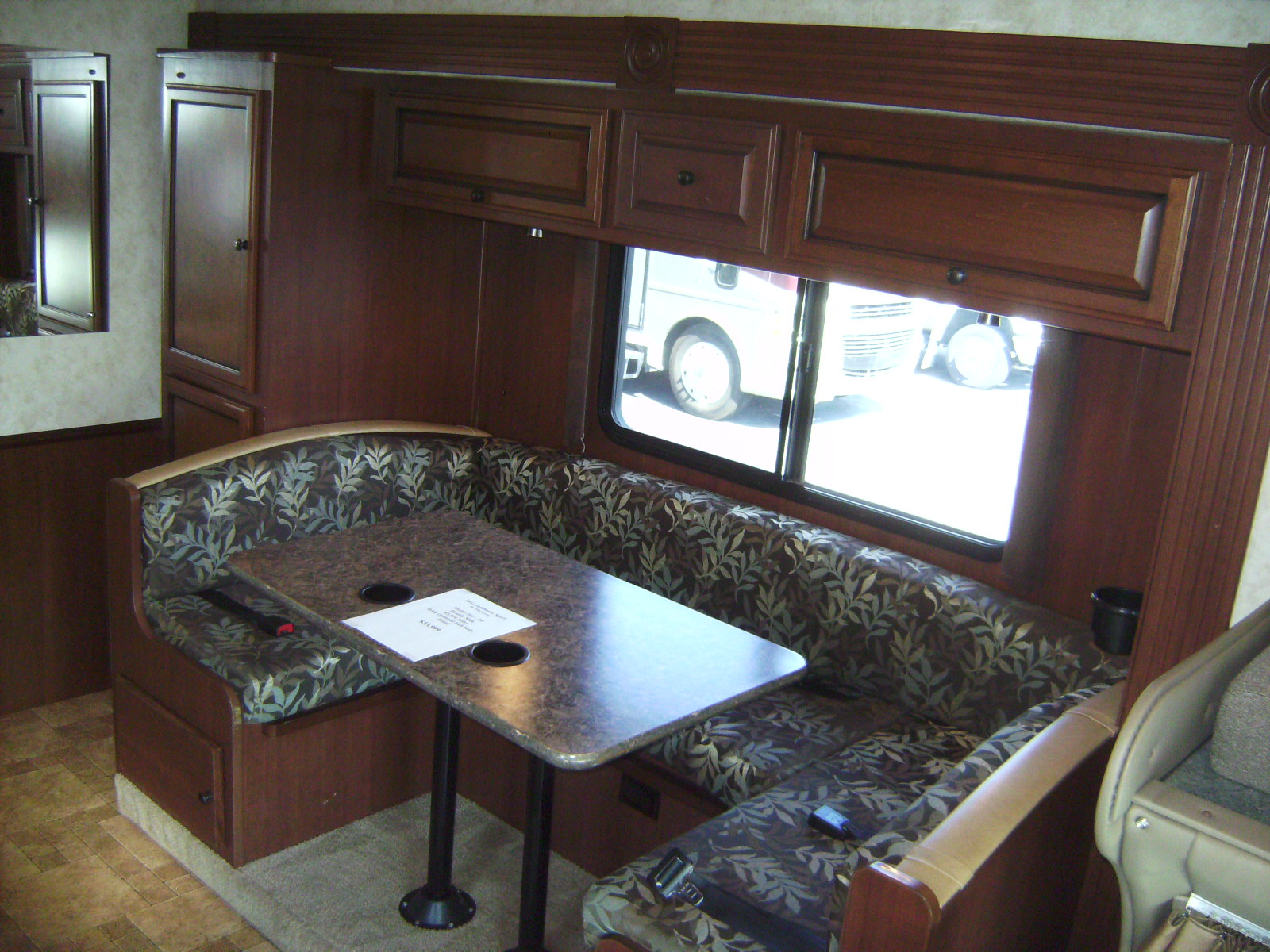 2012 Fleetwood Jamboree Sport 28Z - Image 42