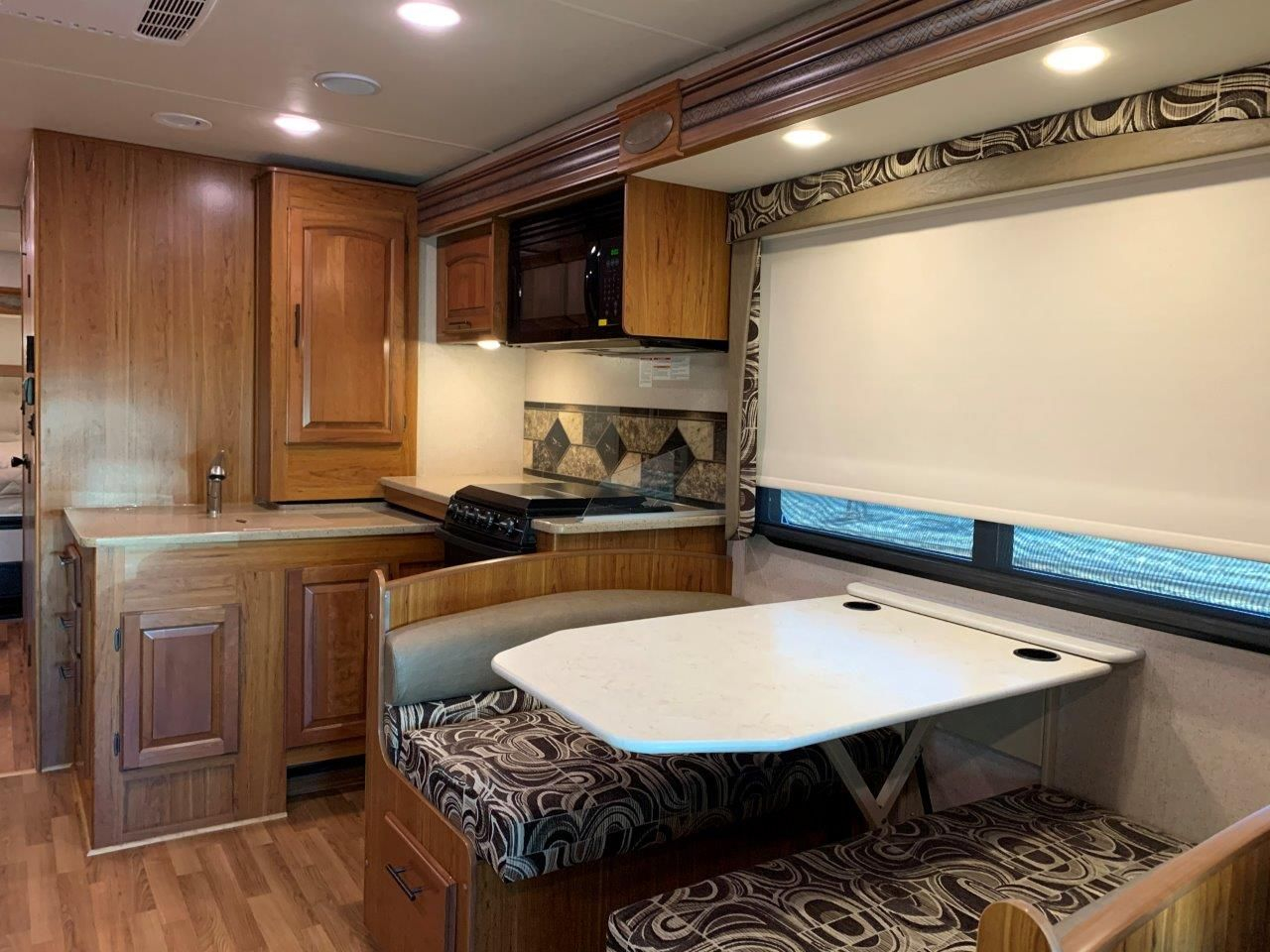 2016 Jayco Greyhawk 29ME - Image 49