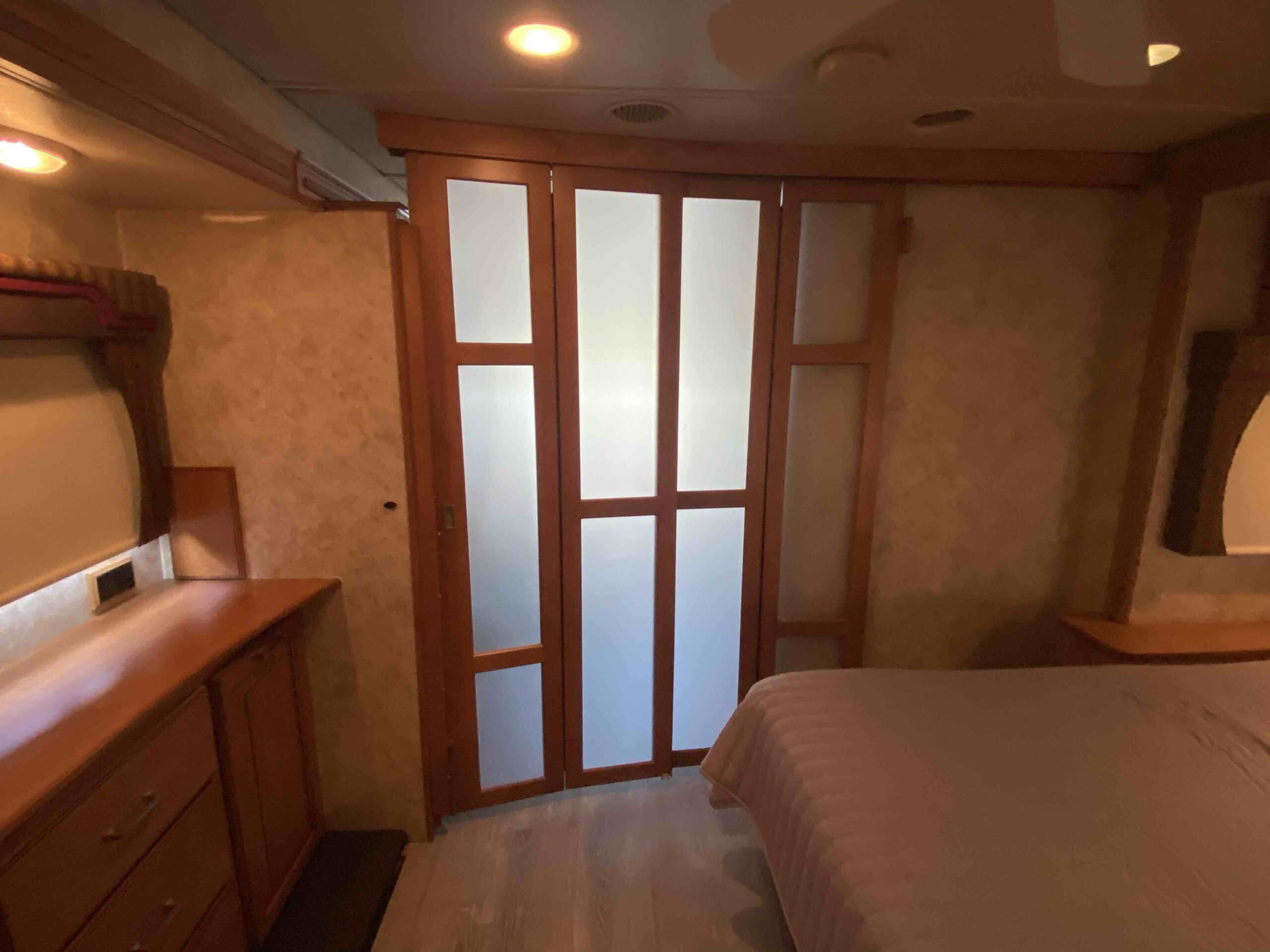 2011 Itasca Suncruiser 35P - Image 45