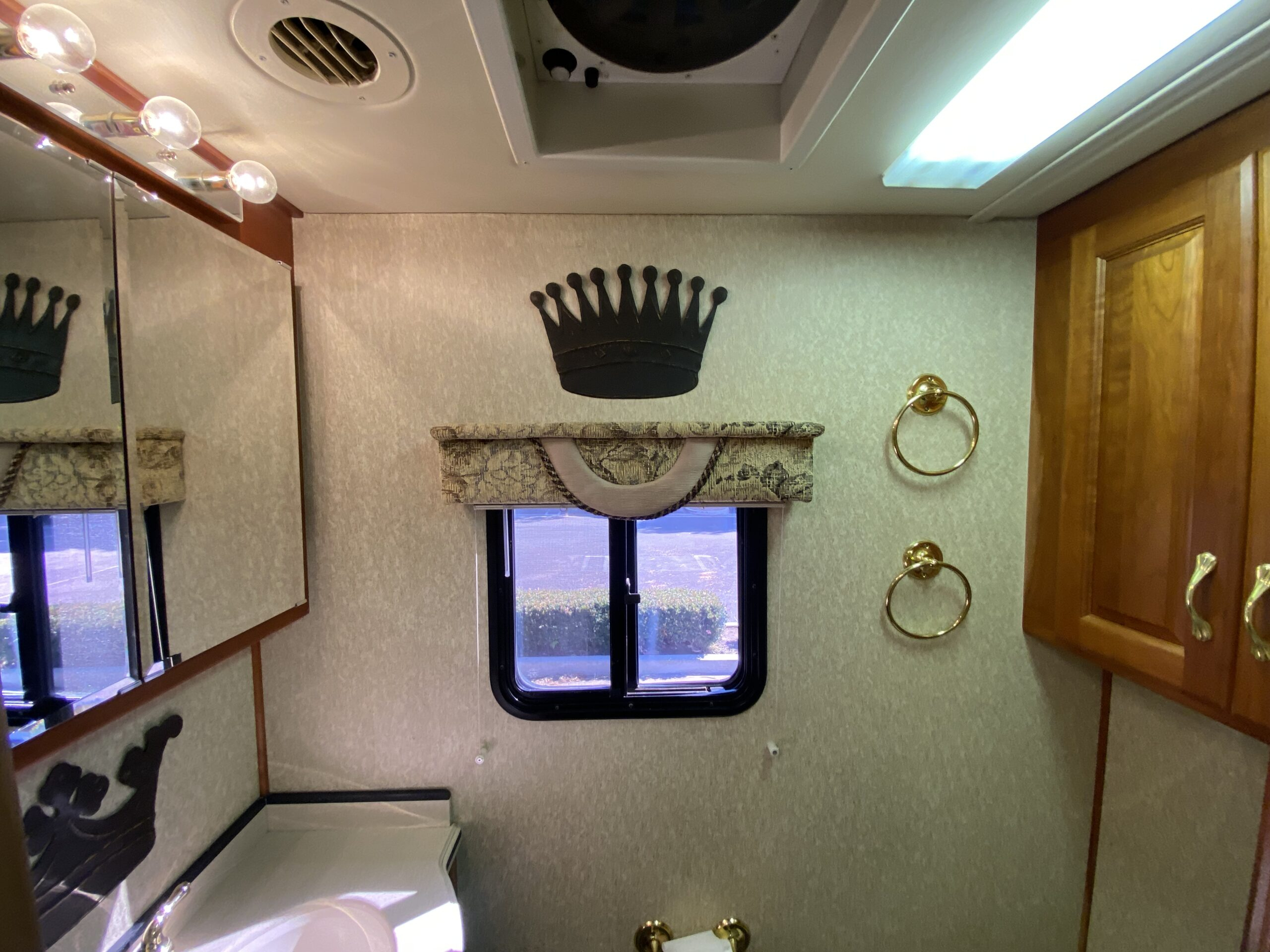 2004 Holiday Rambler Imperial 40PST - Image 45