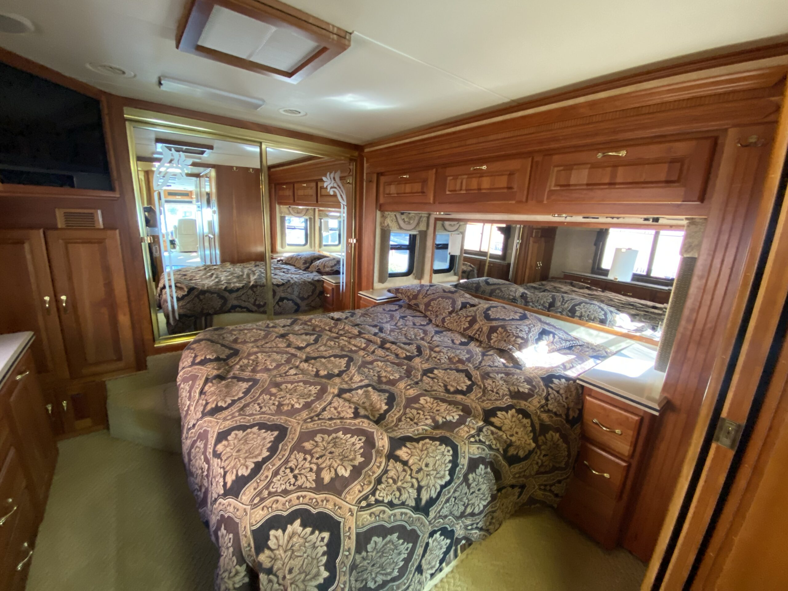 2004 Holiday Rambler Imperial 40PST - Image 47