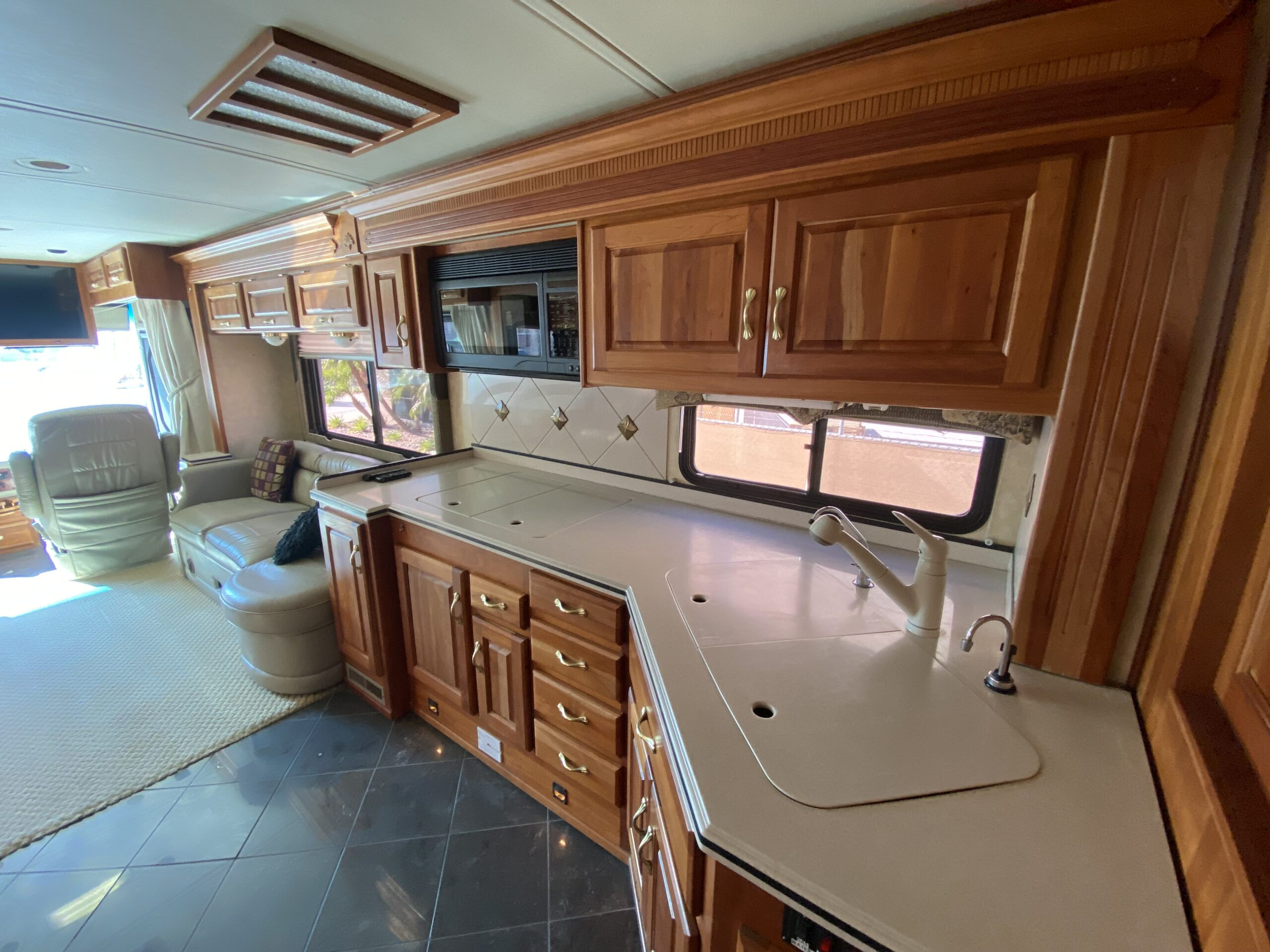 2004 Holiday Rambler Imperial 40PST - Image 52