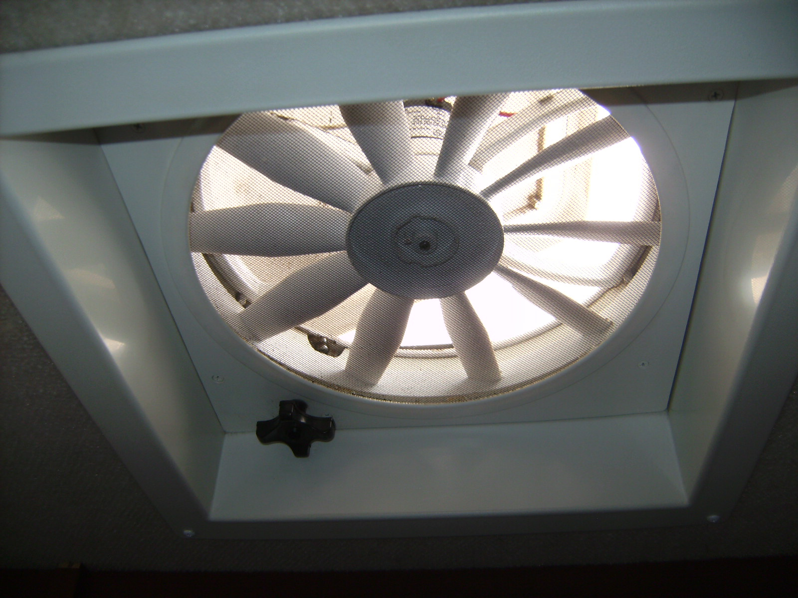 2012 Fleetwood Jamboree Sport 28Z - Image 7