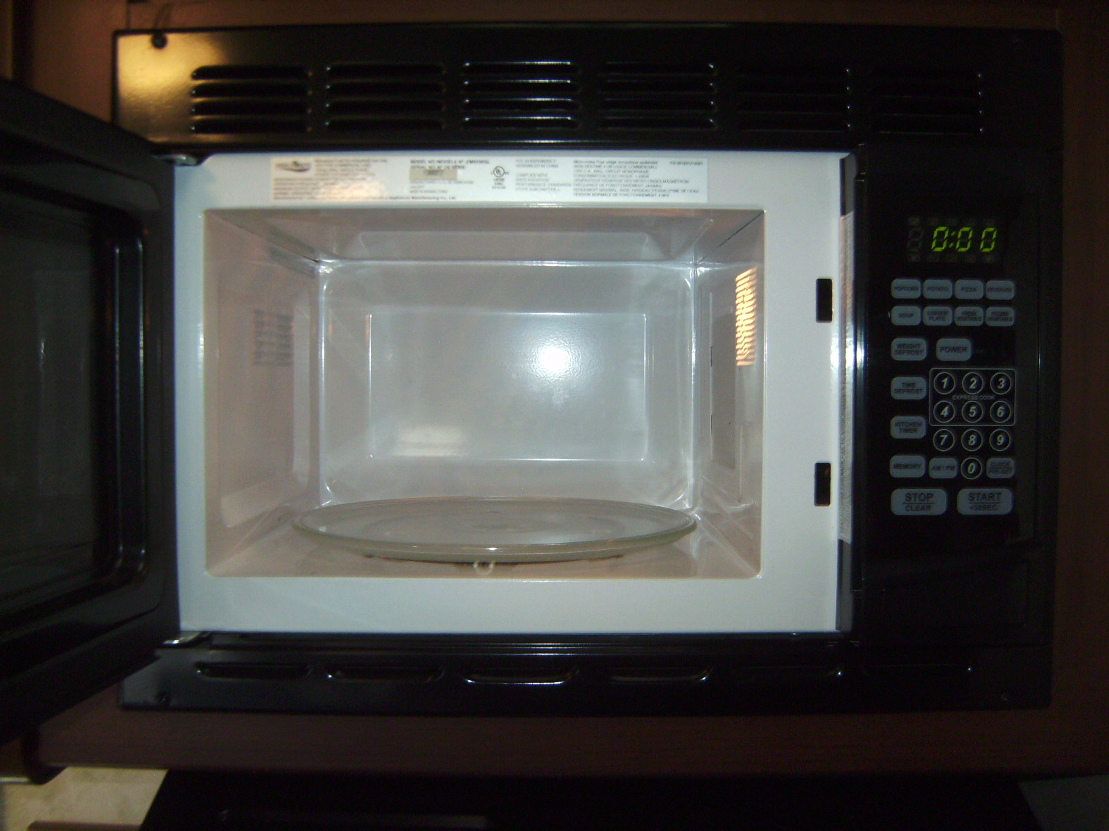 2012 Fleetwood Jamboree Sport 28Z - Image 8