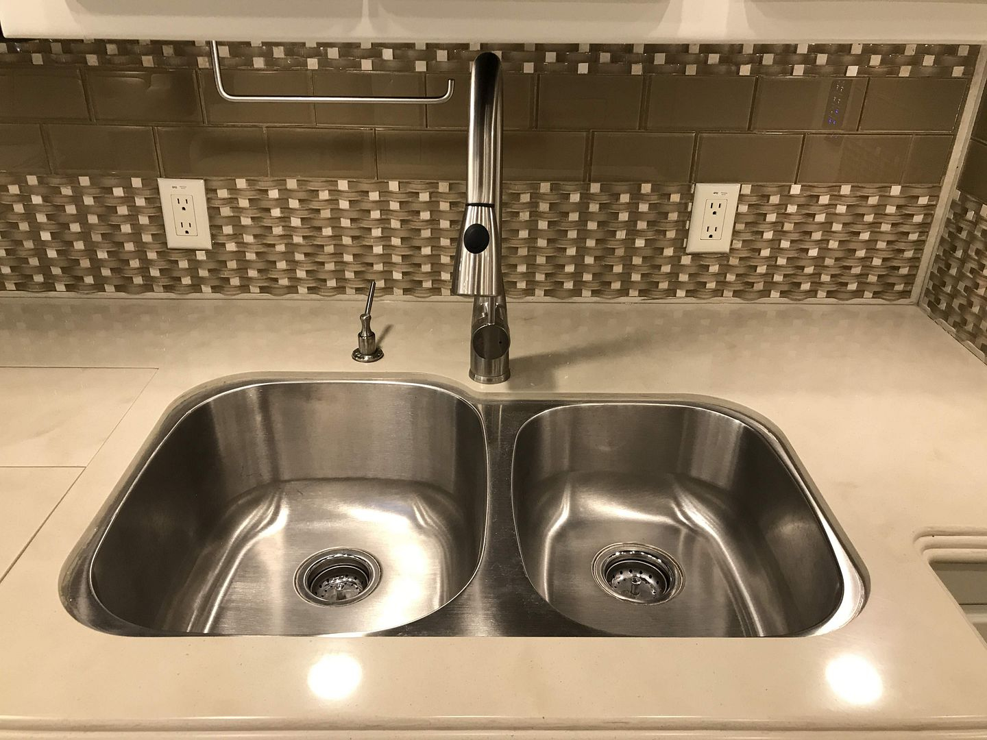 2016 Tiffin Phaeton 40AH - Image 63