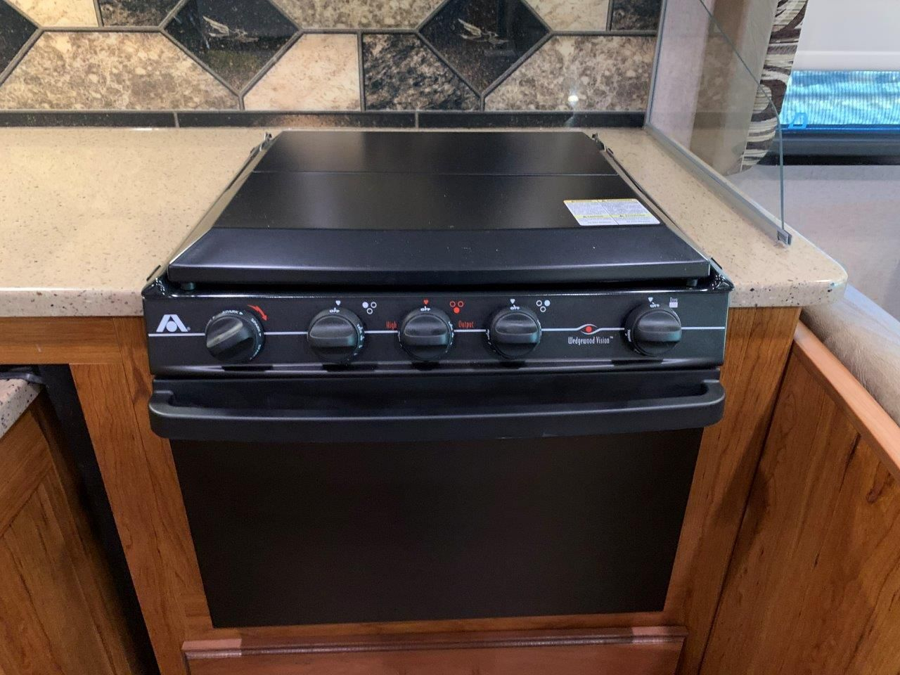 2016 Jayco Greyhawk 29ME - Image 8