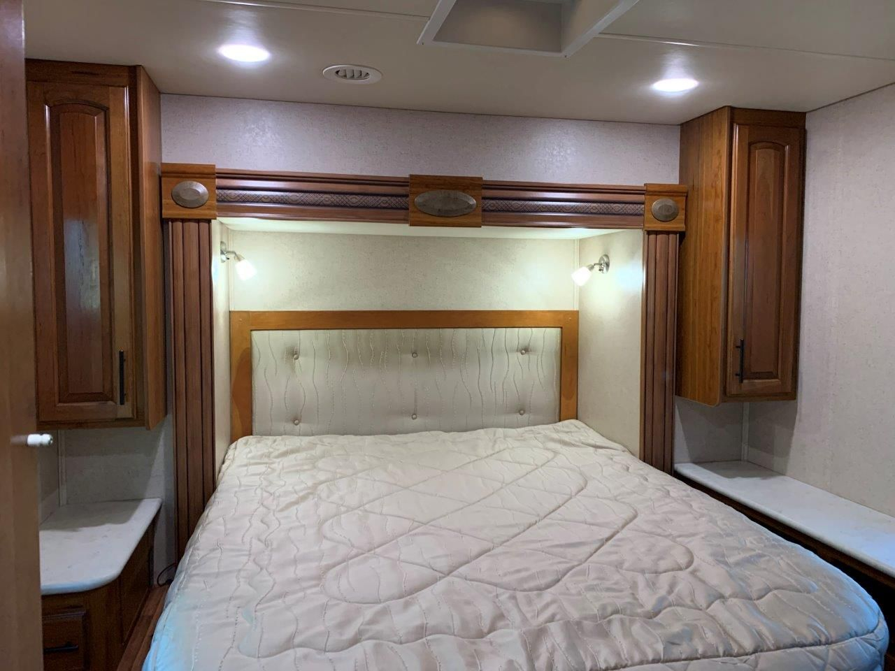 2016 Jayco Greyhawk 29ME - Image 11