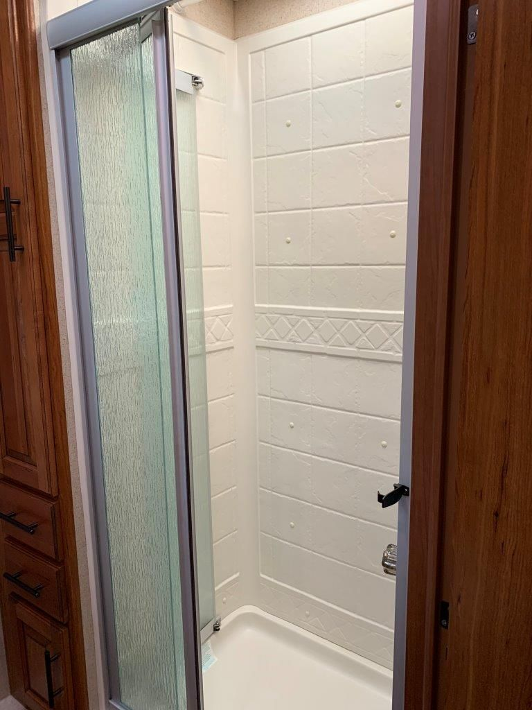 2016 Jayco Greyhawk 29ME - Image 13