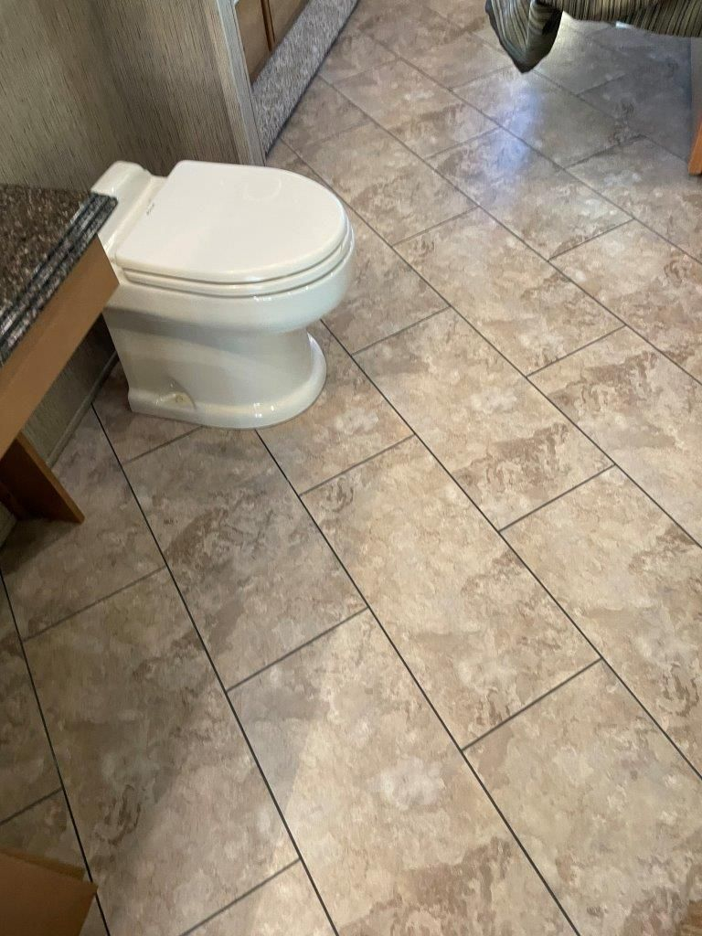 2016 Newmar Canyon Star 3911 - Image 10