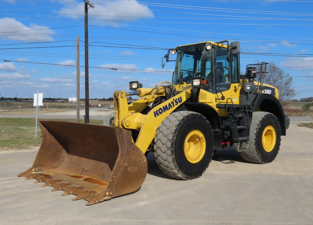 2019 Komatsu WA380-8