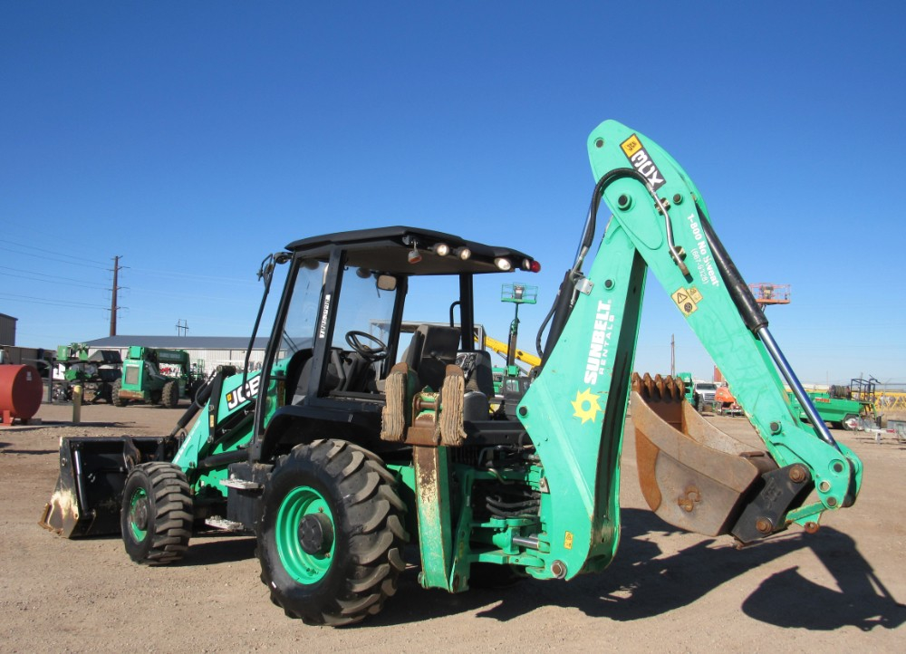 2018 JCB 3CX - Image 2