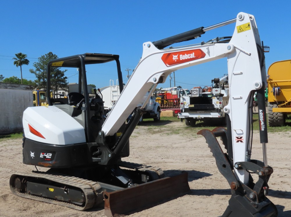 2020 Bobcat E42 - Image 3