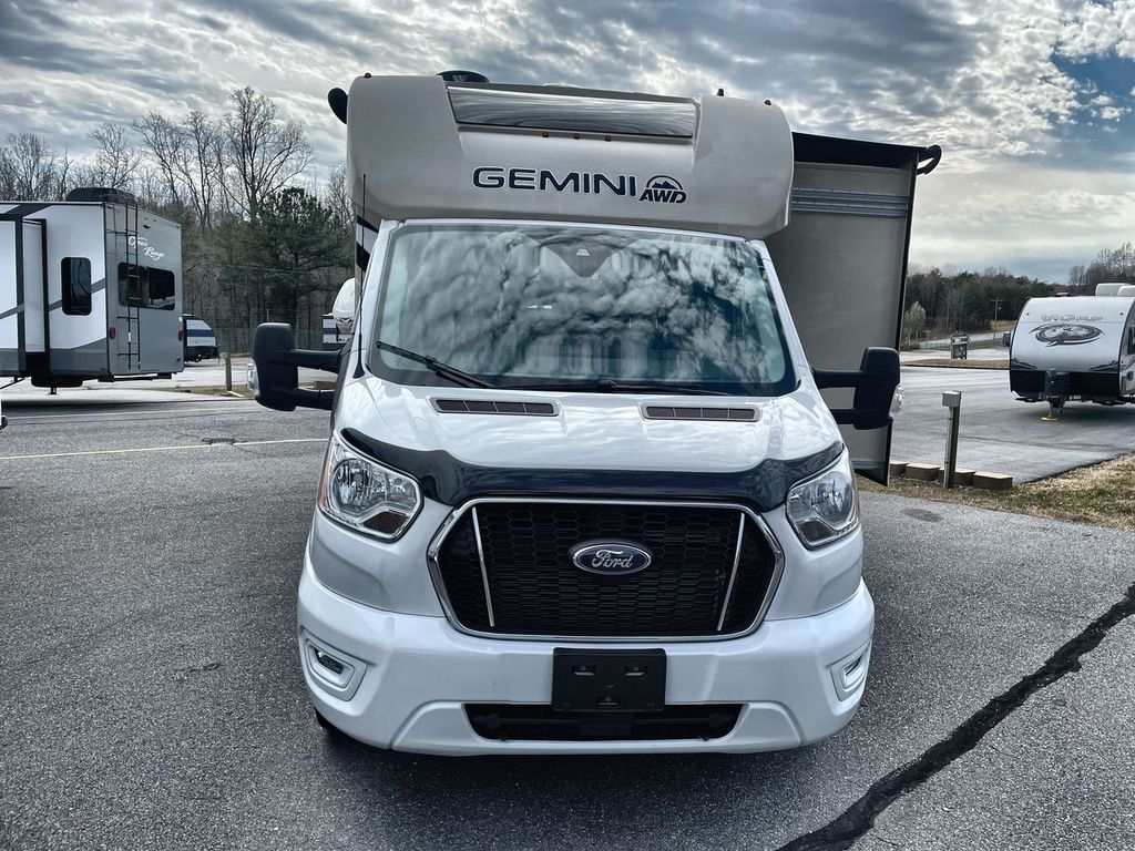 2022 Thor Motor Coach GEMINI 23TW - Image 4
