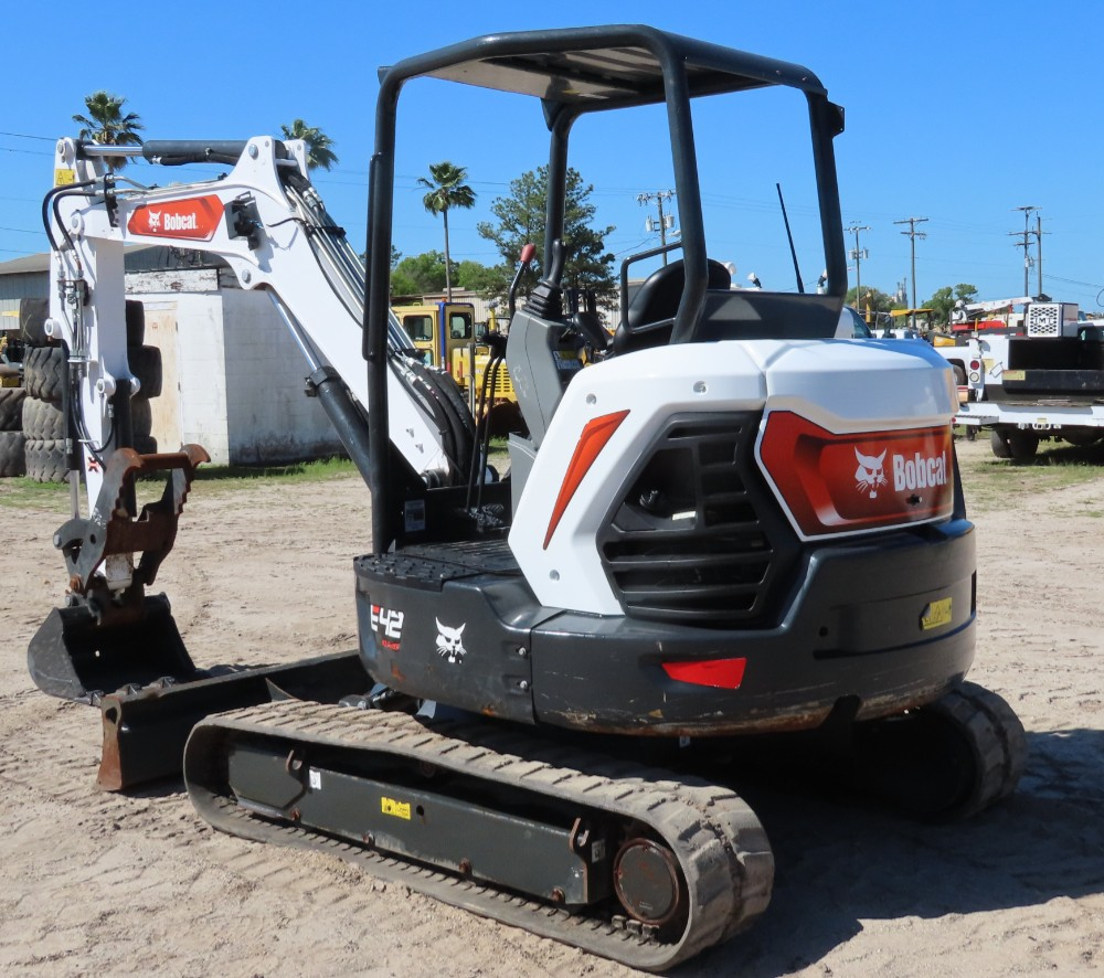 2020 Bobcat E42 - Image 4