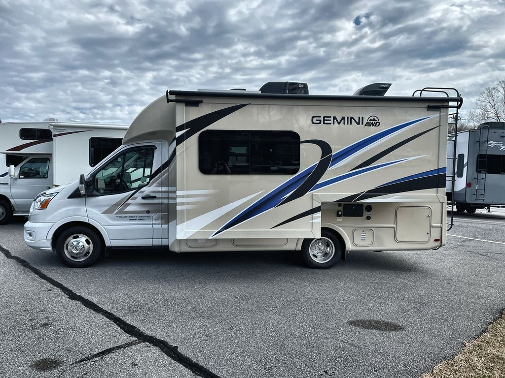 2022 Thor Motor Coach GEMINI 23TW - Image 14