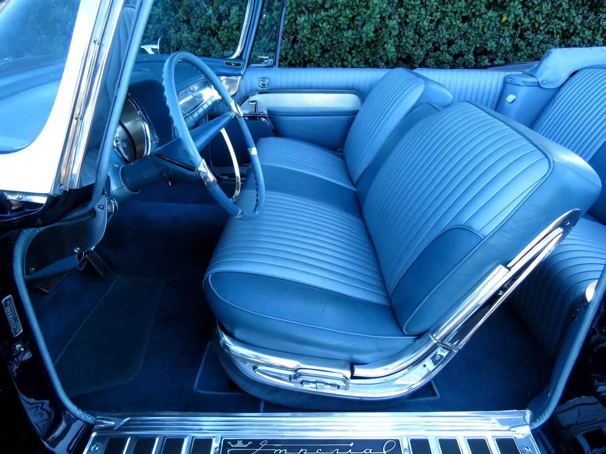 1957 Chrysler Imperial Crown - Image 15