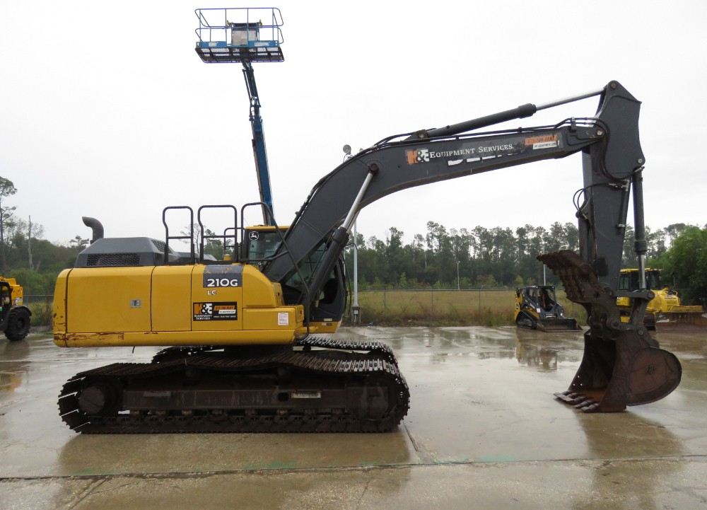 2018 John Deere 210G LC - Image 33