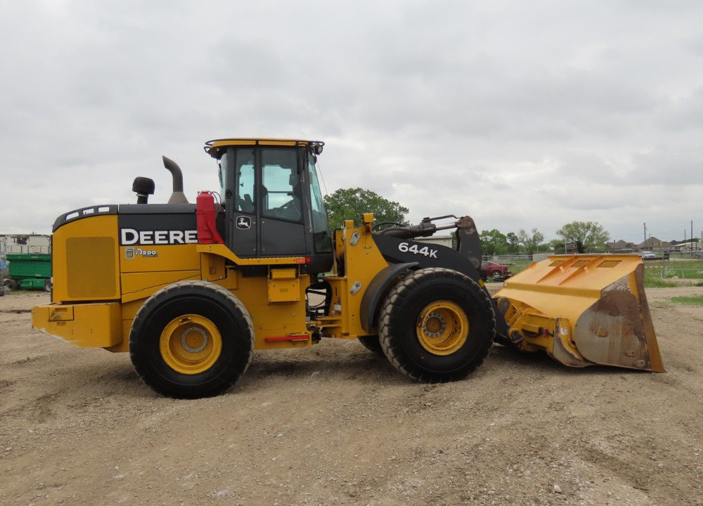 2018 John Deere 644K - Image 14