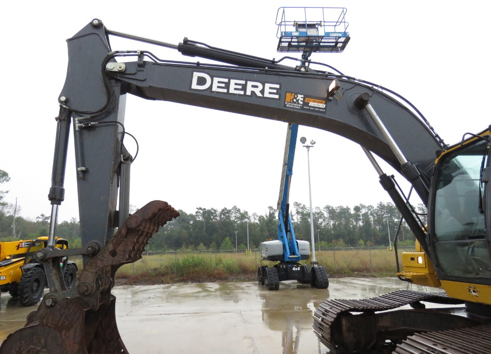 2018 John Deere 210G LC - Image 36