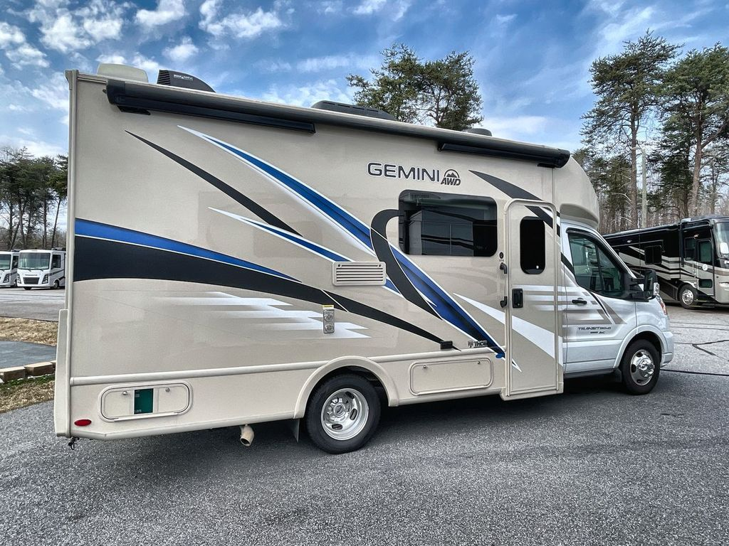 2022 Thor Motor Coach GEMINI 23TW - Image 18