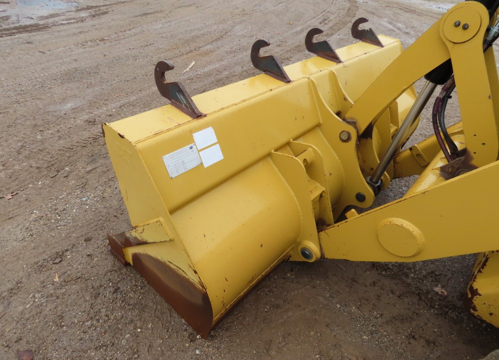 2018 Caterpillar 420F2 - Image 16